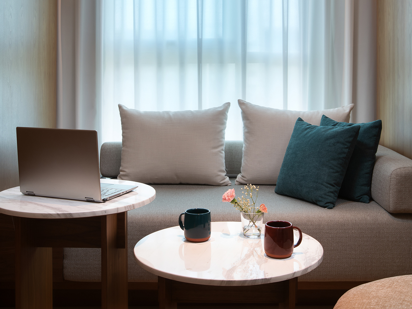 The Luma Emerald Orginal R 06