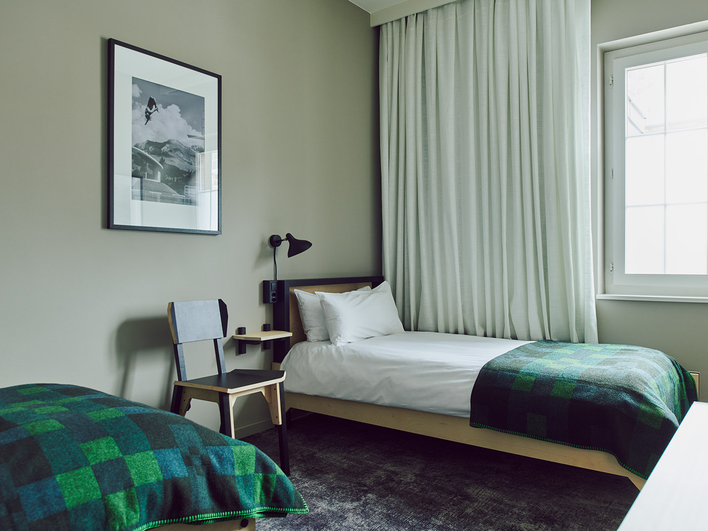 Cambrian Family Suite North R 03