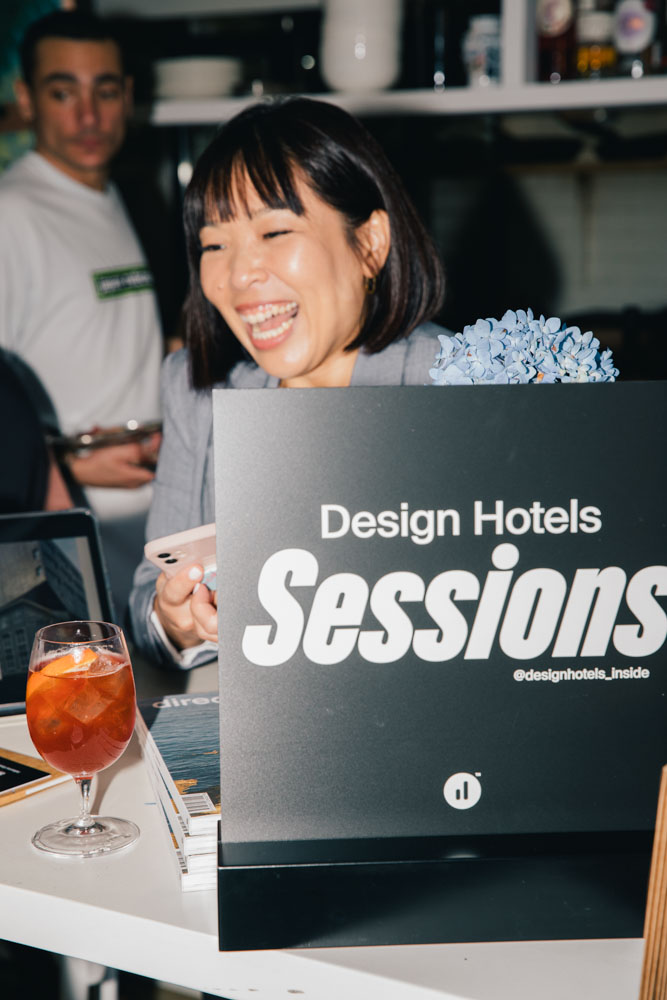 DH SALES24 S Sydney Travelpro 015