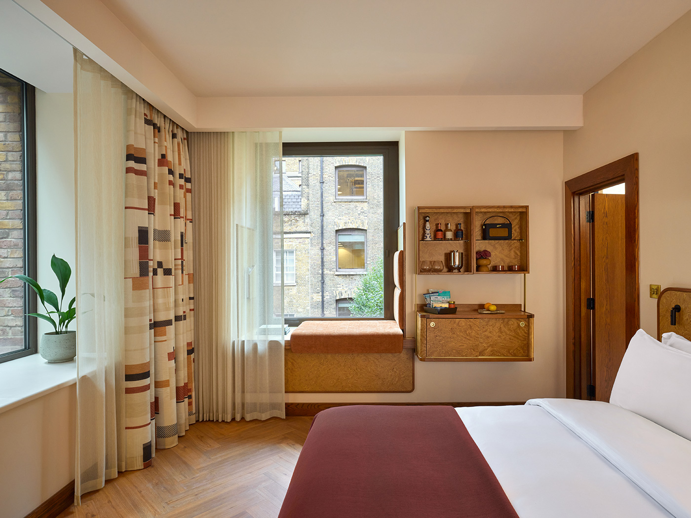 Sir Devonshire Square Sir Deluxe R 04