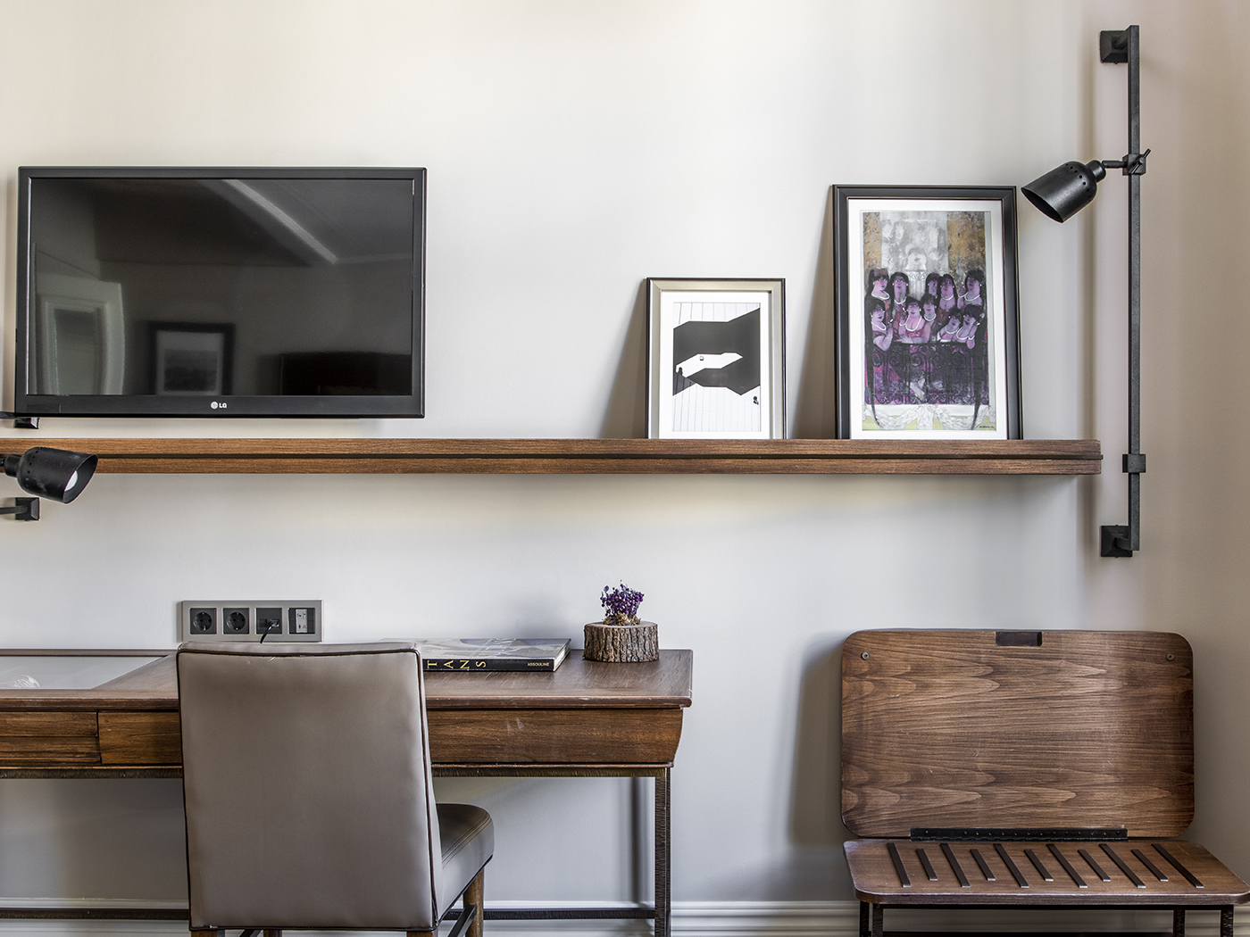 Bank Hotel Istanbul Deluxe King Room R 04