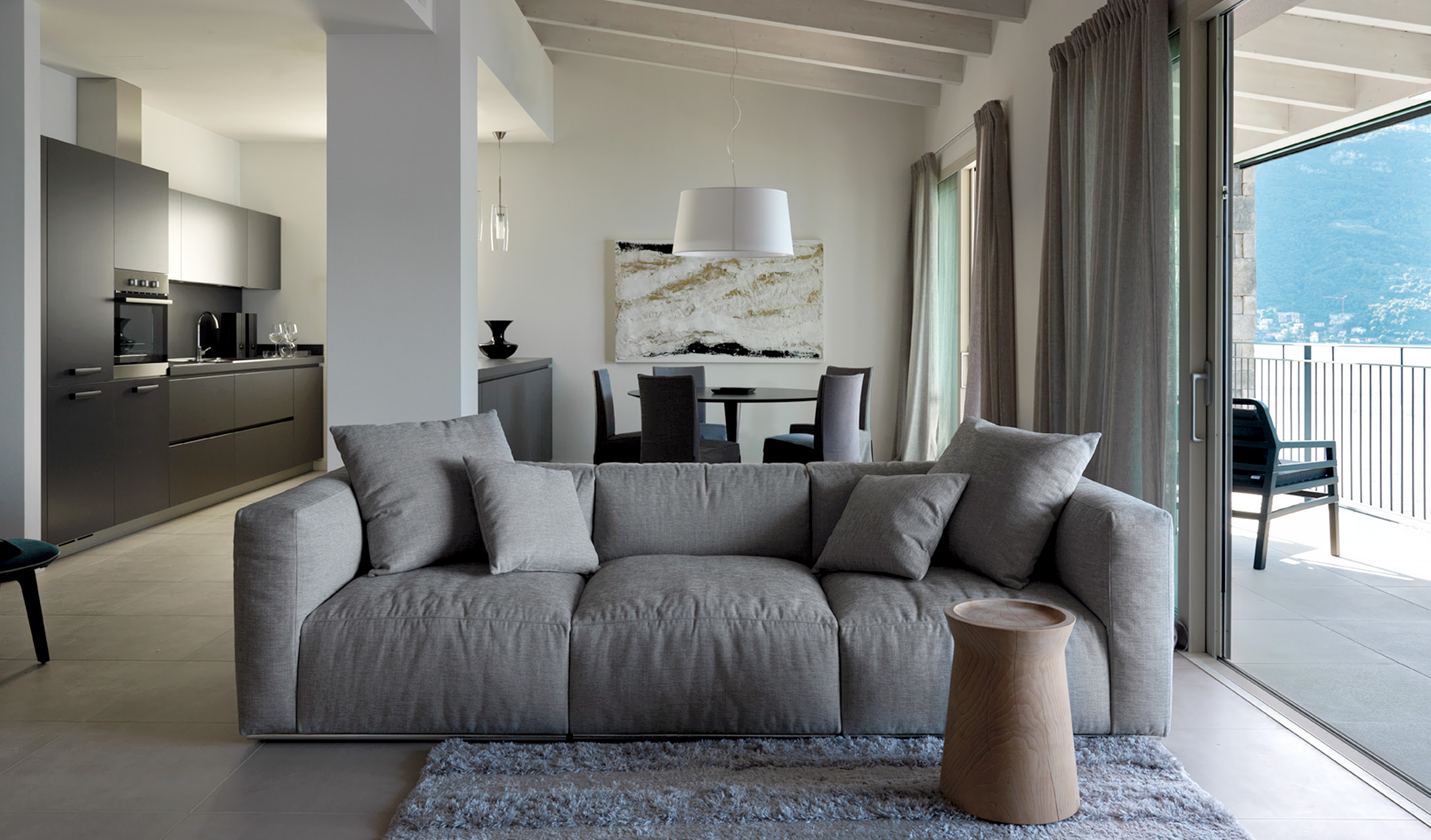 G 18 Filario Hotel And Residences