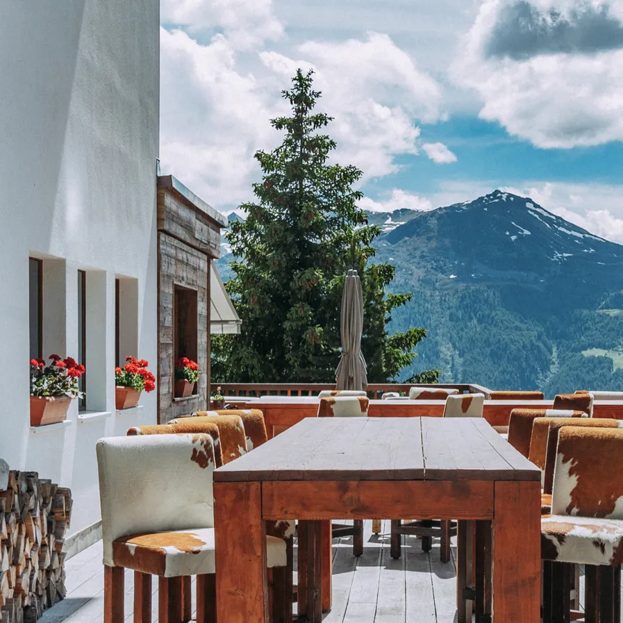 01 Conscious Eye Chandolin