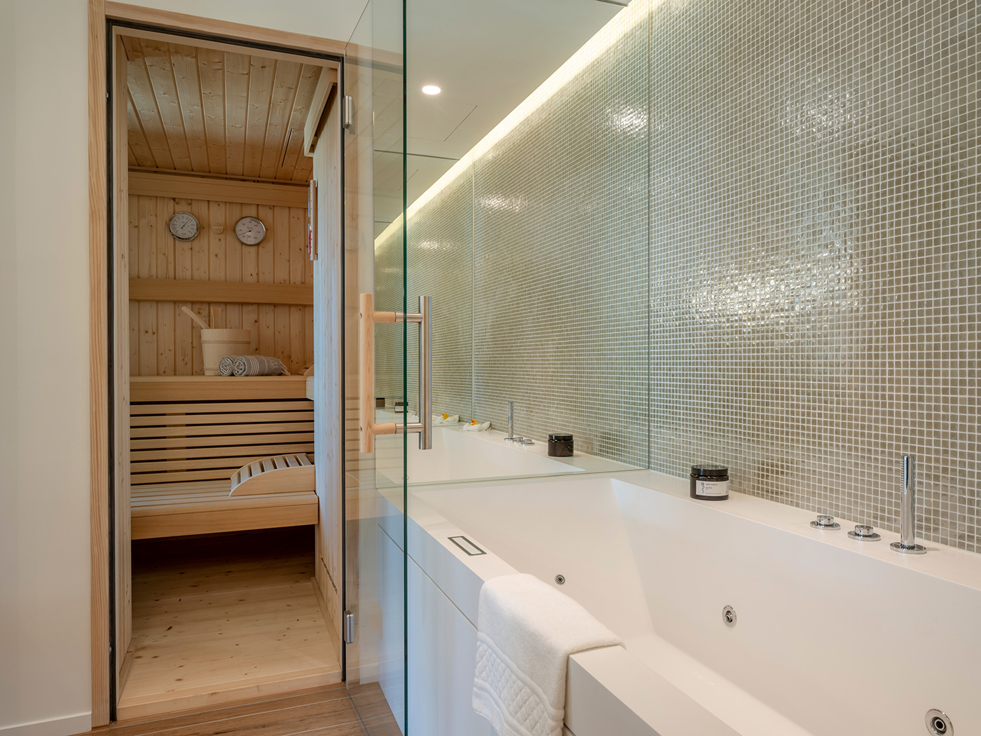 Seezeitlodge Spa Suite R 03