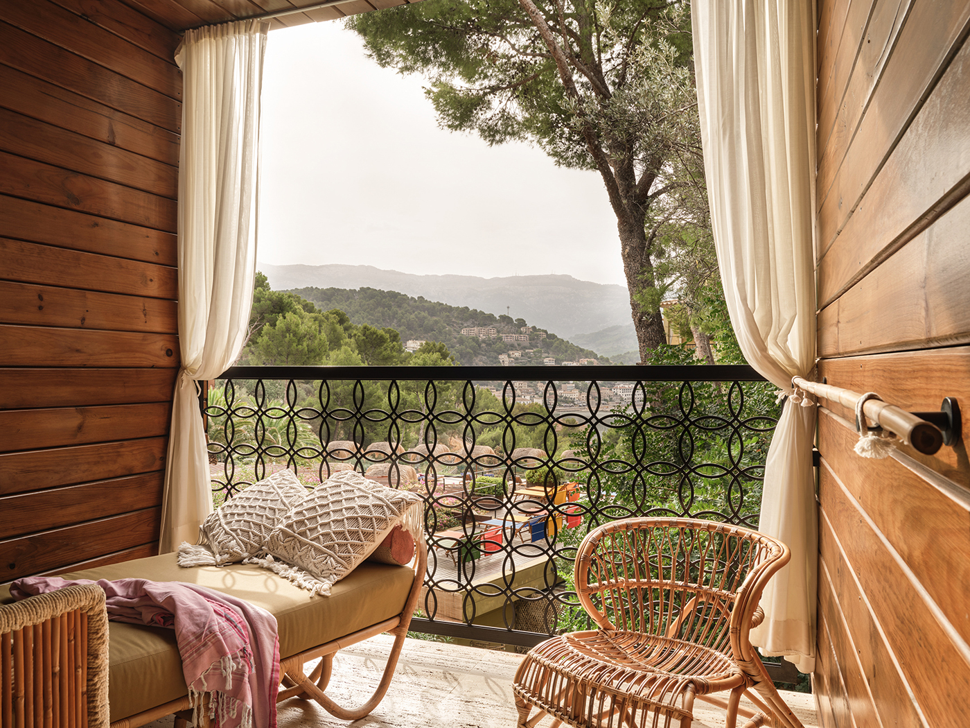 Bikini Island Bay Suite R V2 2