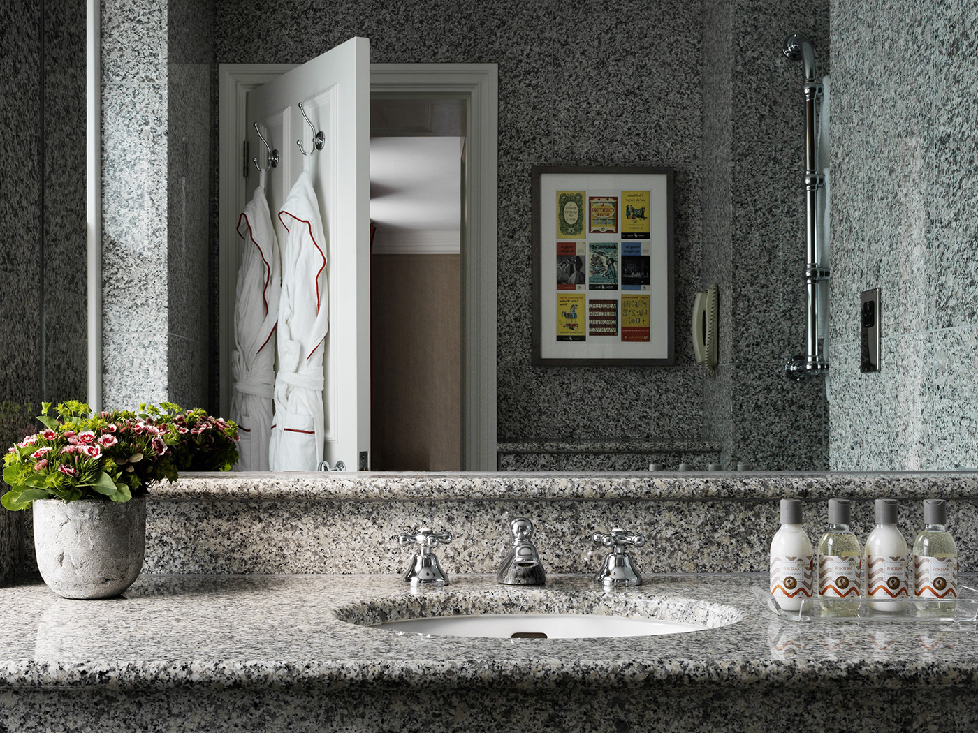 Knightsbridge Luxury Room R 07