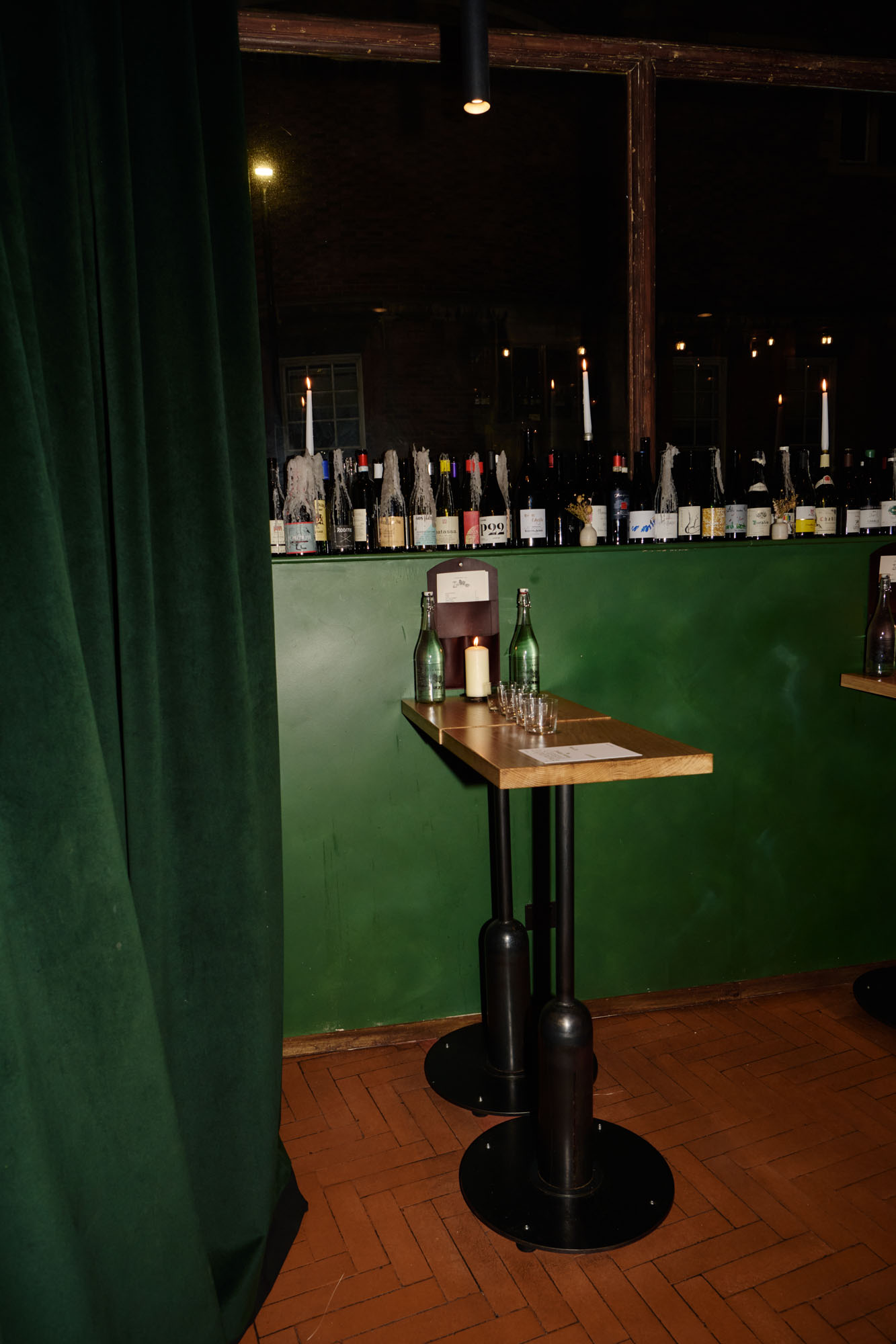 DH SALES25 CE London2