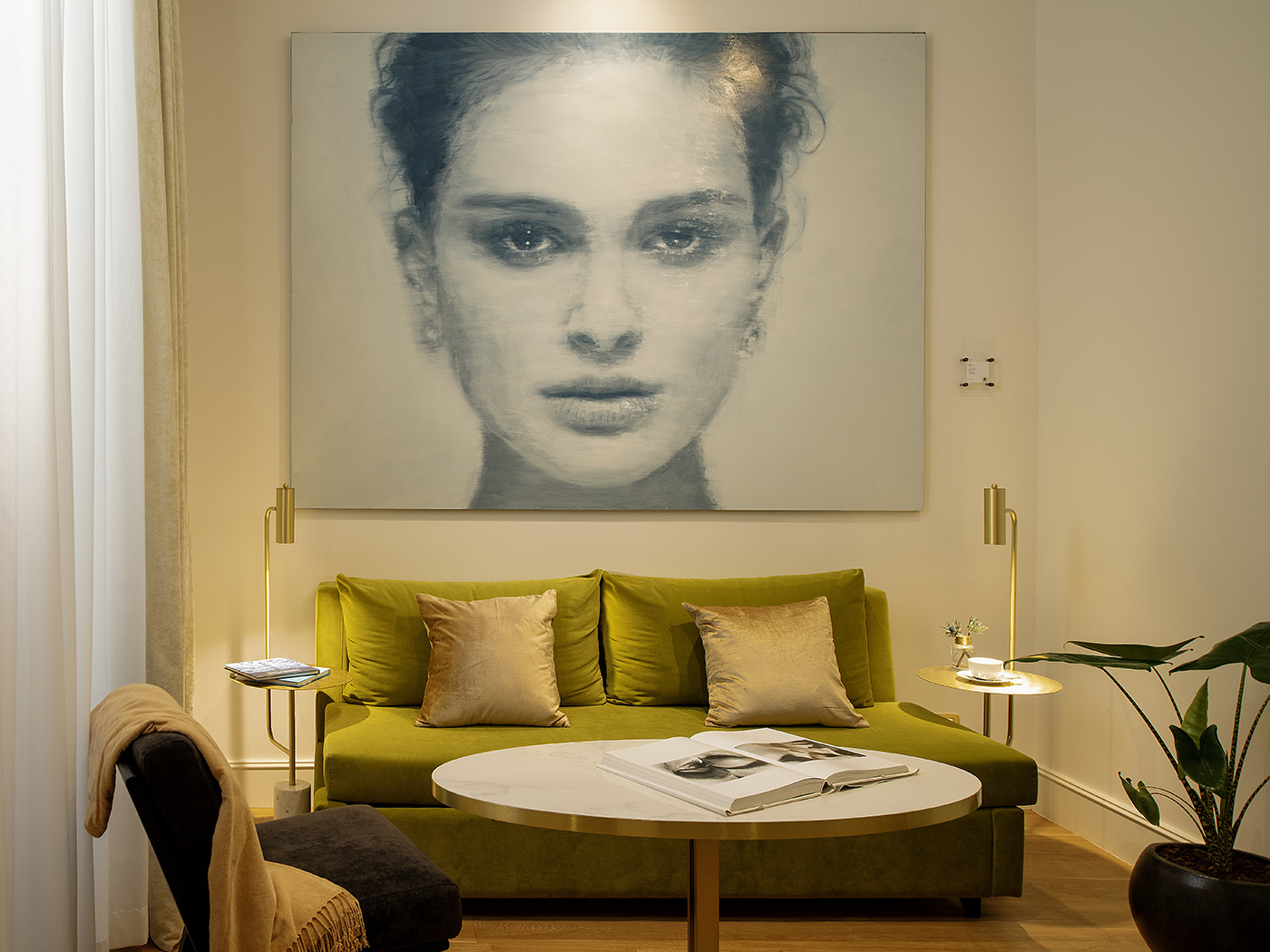 Elizabeth Unique Suite Two Rooms R 08