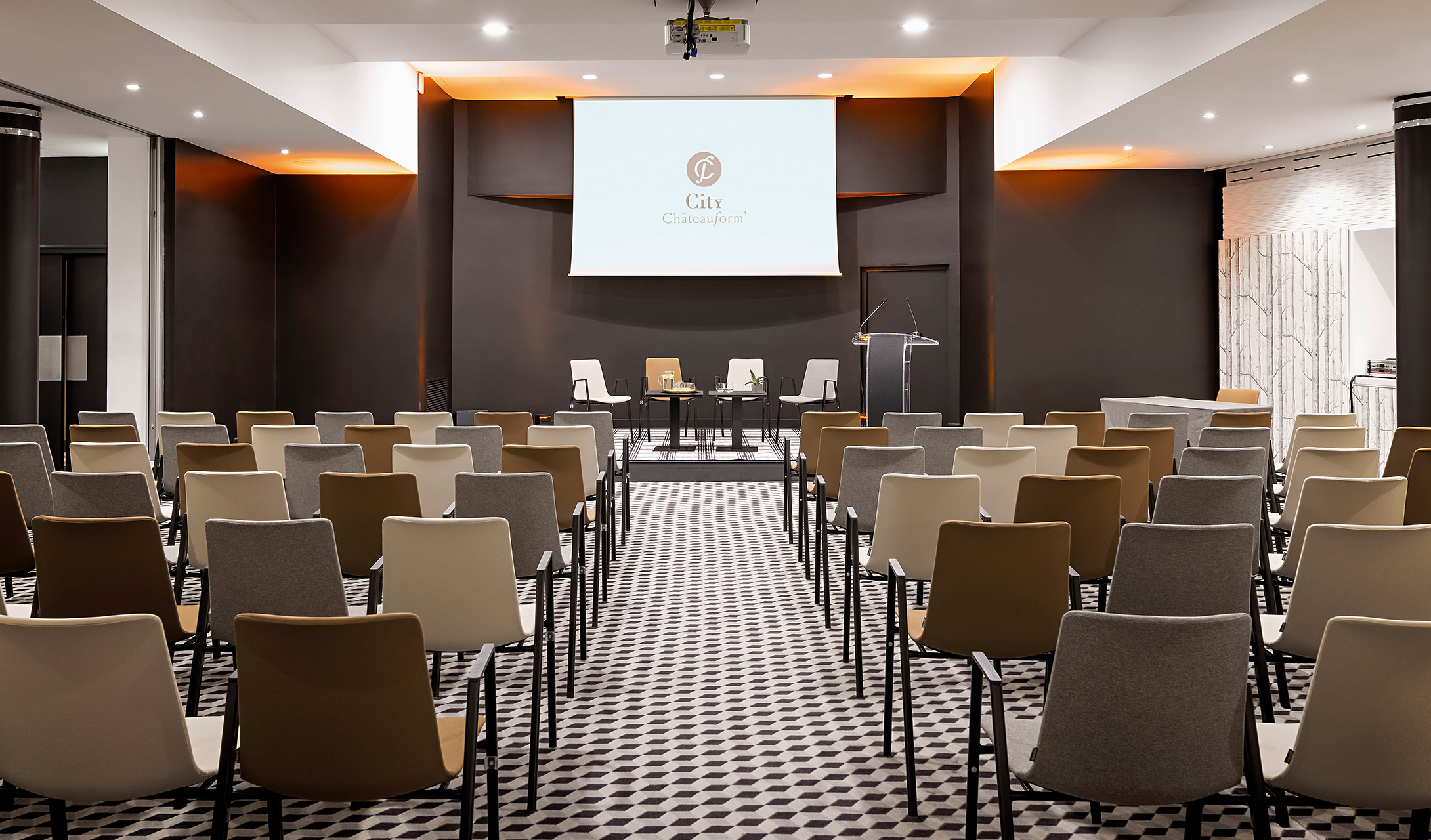 G 31 La Maison Champ Elysees