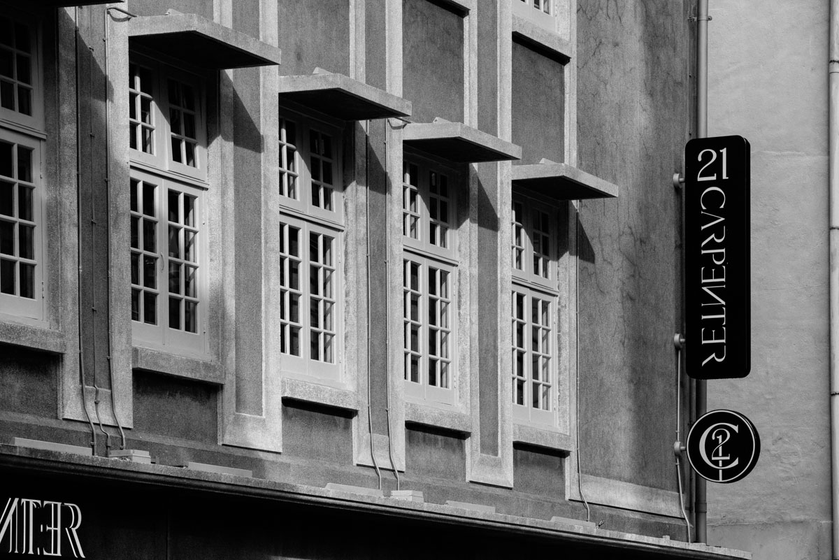 DH SALES24 S Singapore TP 01