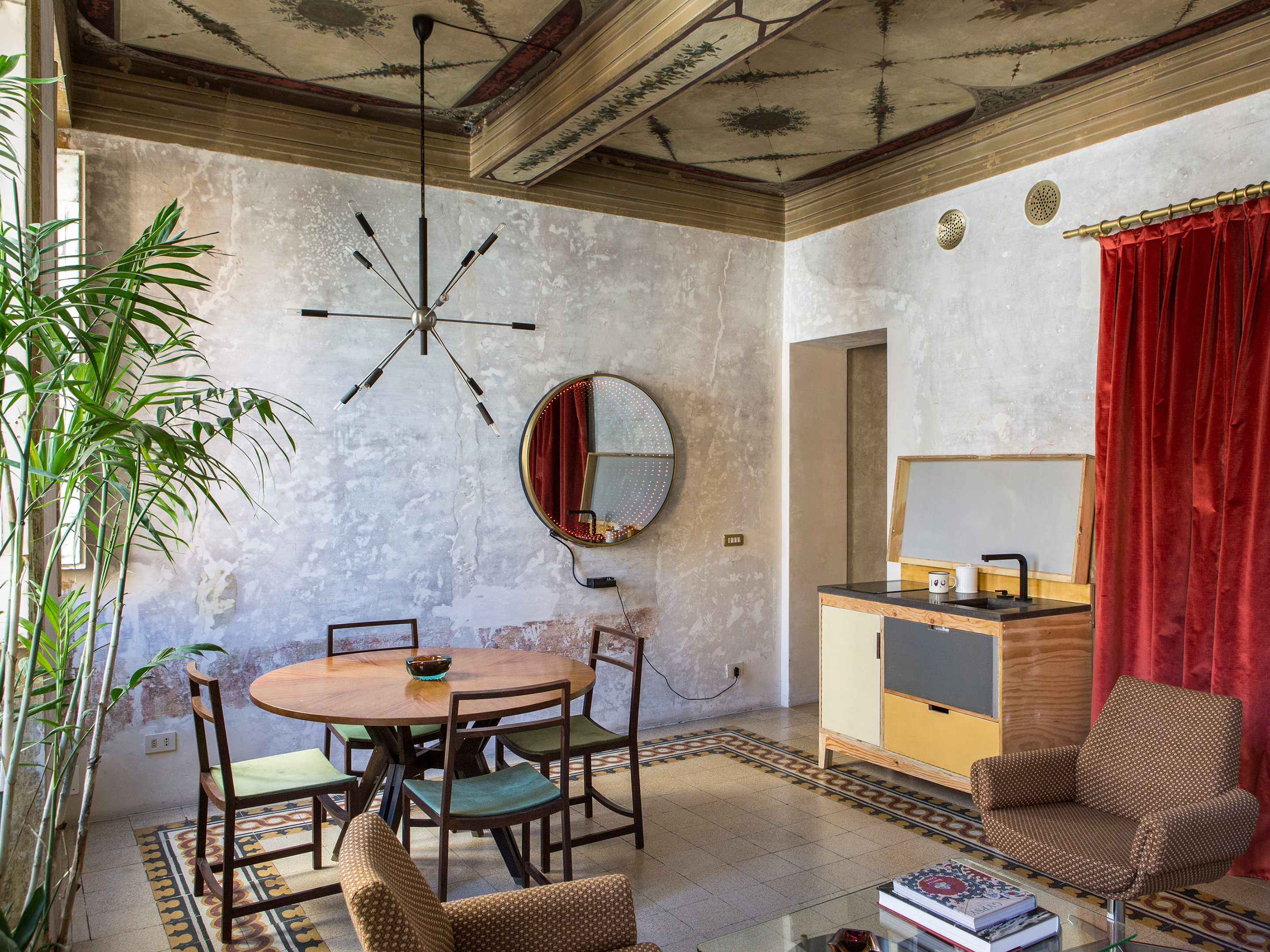 G Rough Pasquino Suite R 5