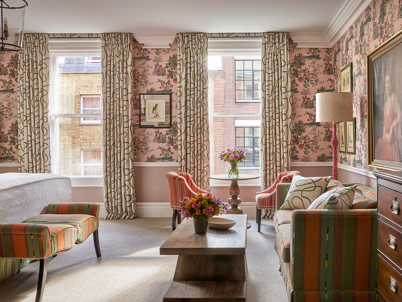 Covent Garden Deluxe Junior Suite R 06