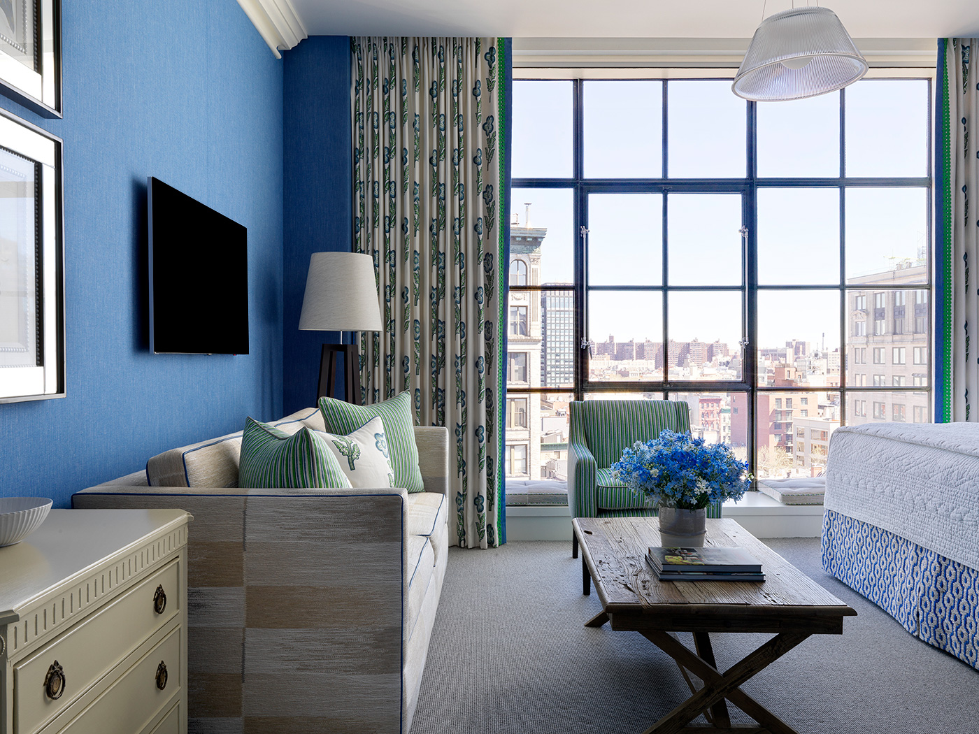 Crosby Street Deluxe Junior Suite R 02