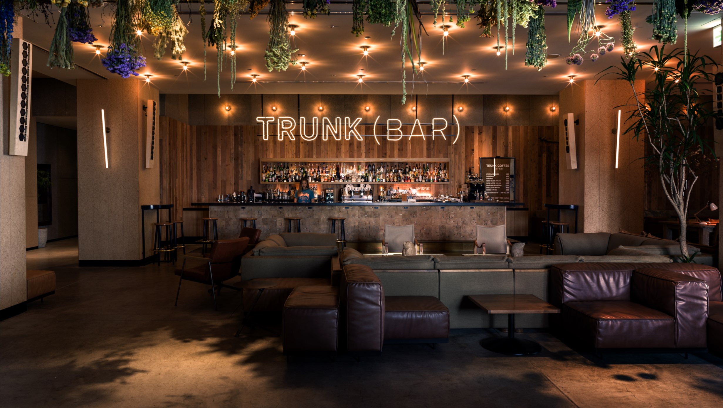 Trunk Hotel 01
