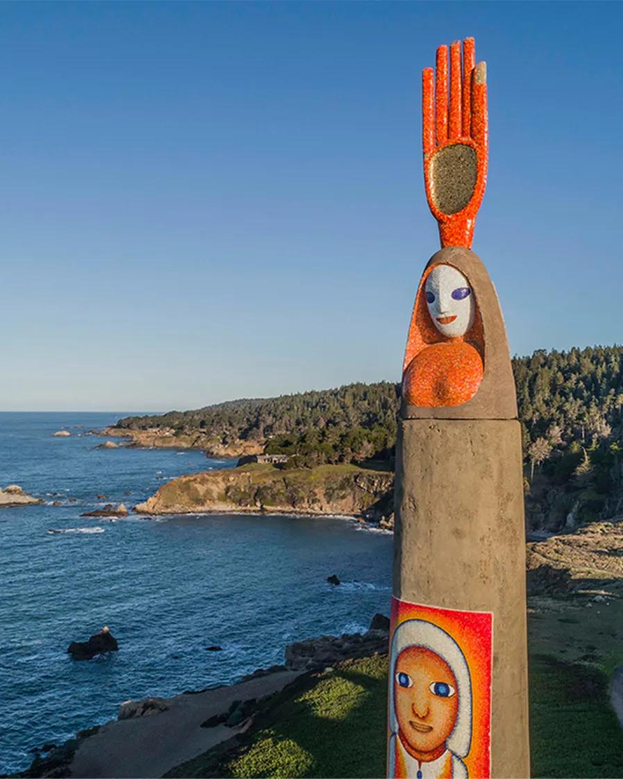 00 Nicole Von Gierke Timbercove