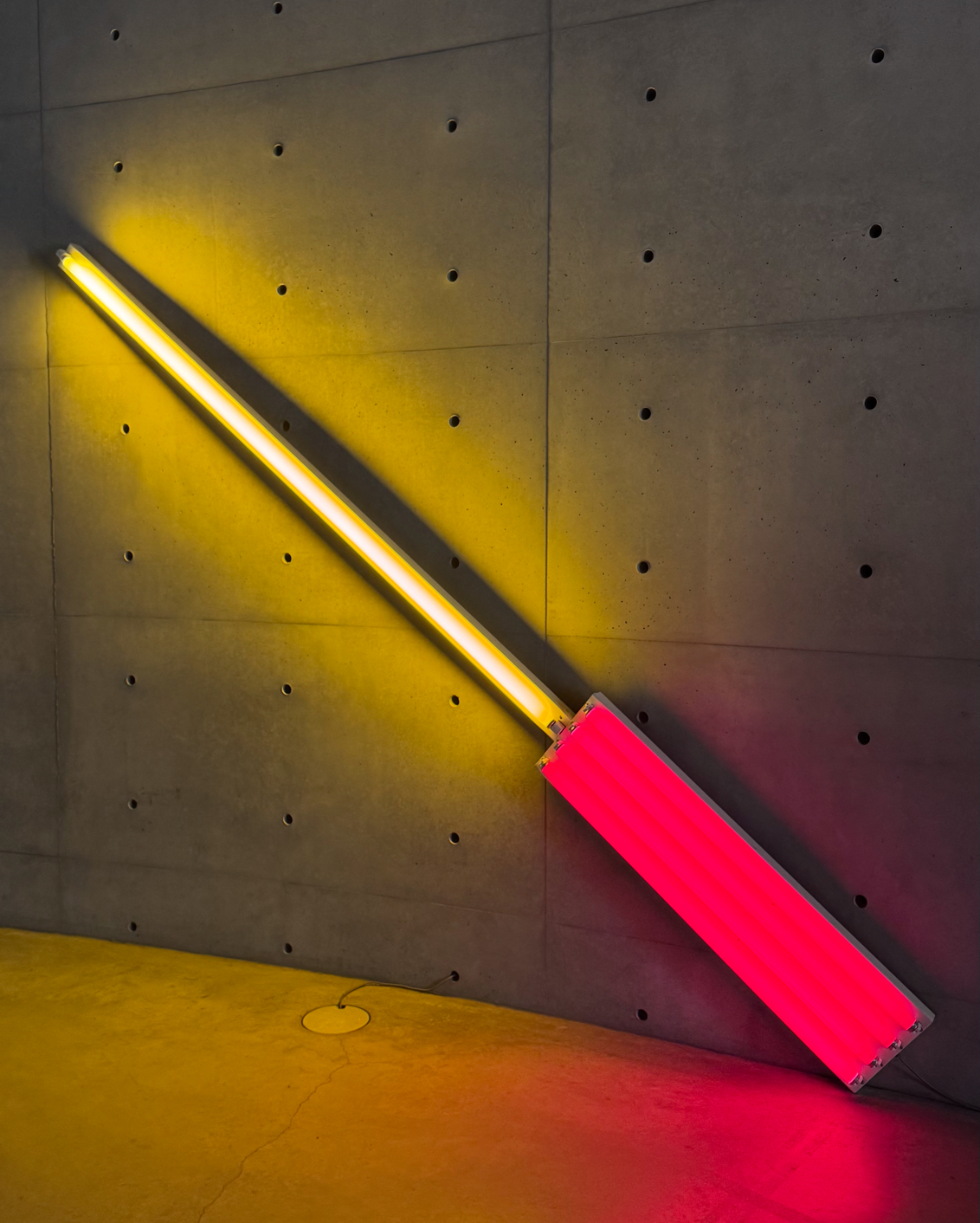 12 Dan Flavin Bilbao