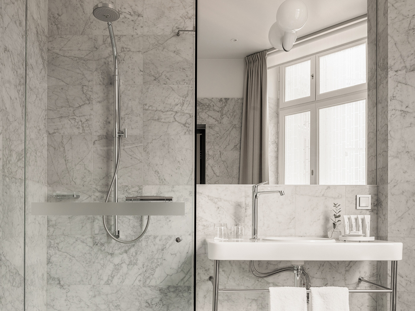 Nobis Stockholm Deluxe R 04