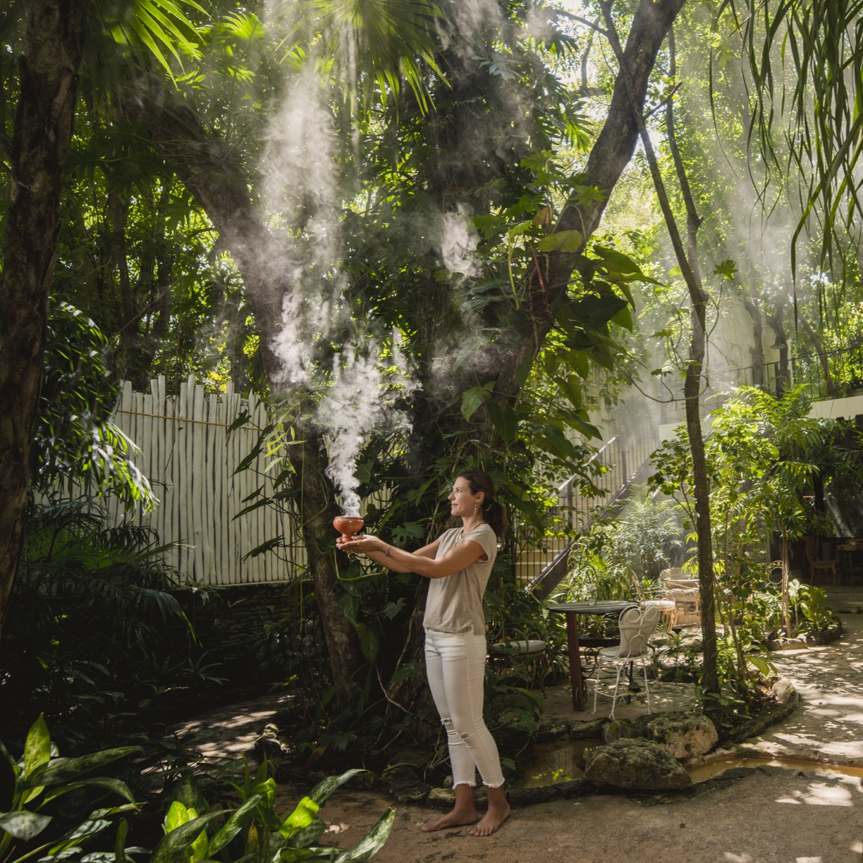 Conscious Eye On – Hotel La Semilla 01