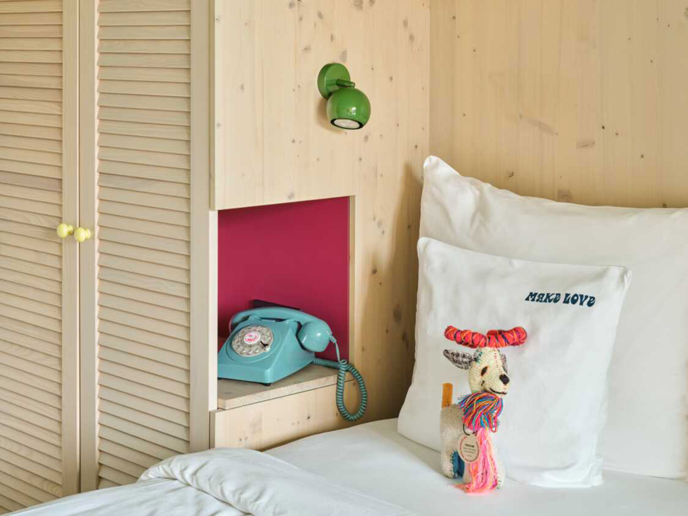 Bikini Island Bay House Room R V2 02 (1)