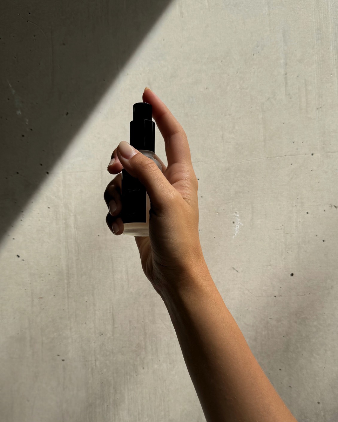 DH Journal Hotel Scents 17