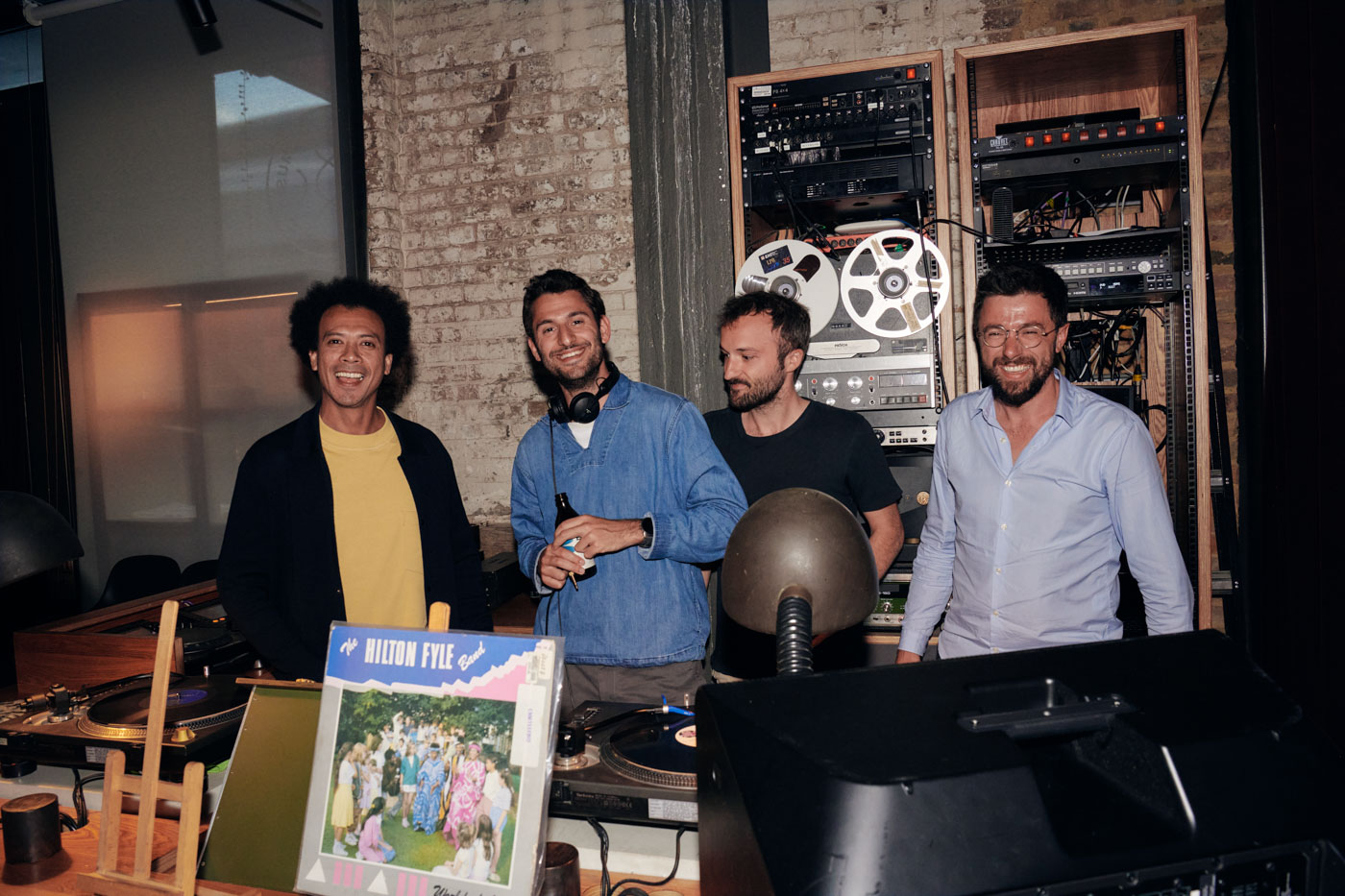 DH24 CE London Travelpro 20