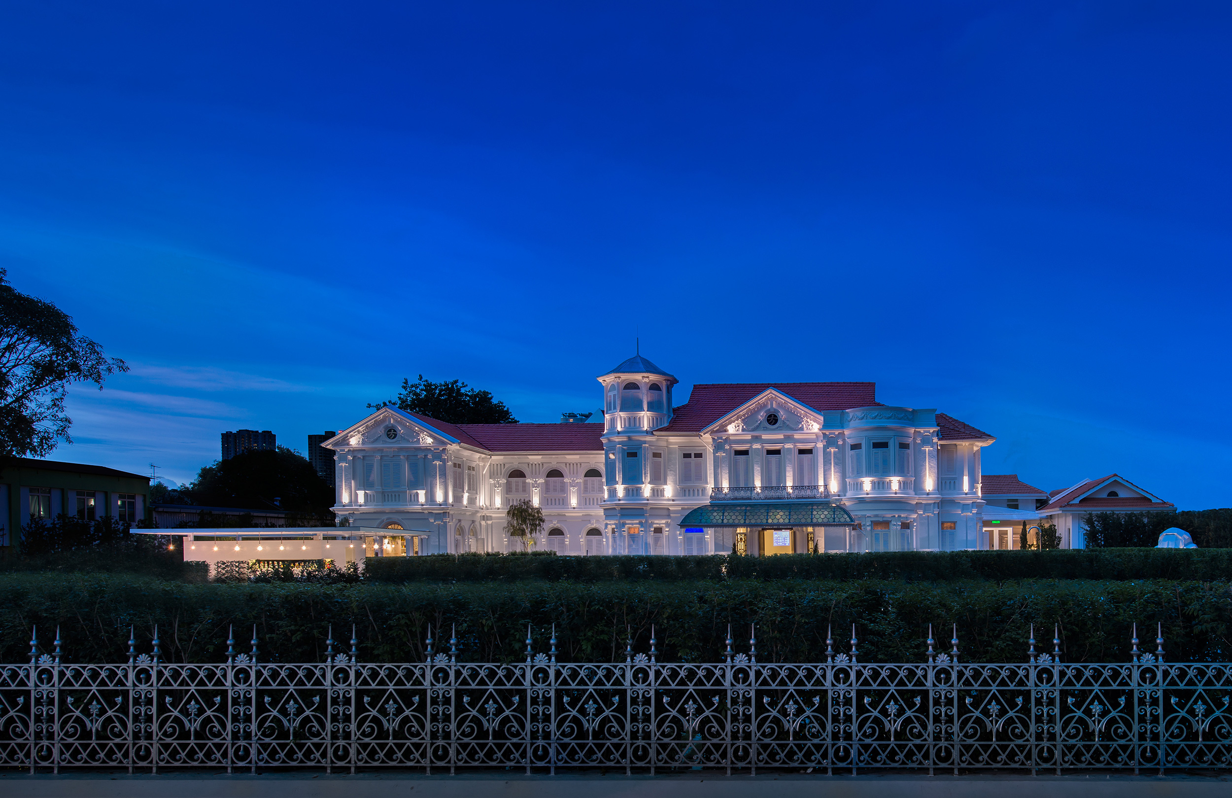 G 04 Macalister Mansion (1)