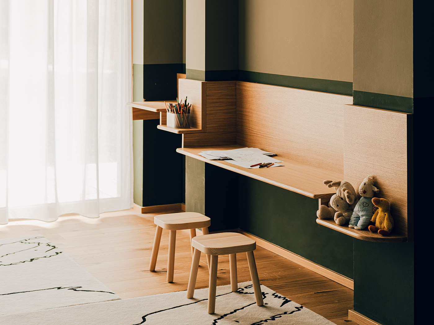 The Comodo Family Room Mountain View V2 R 06