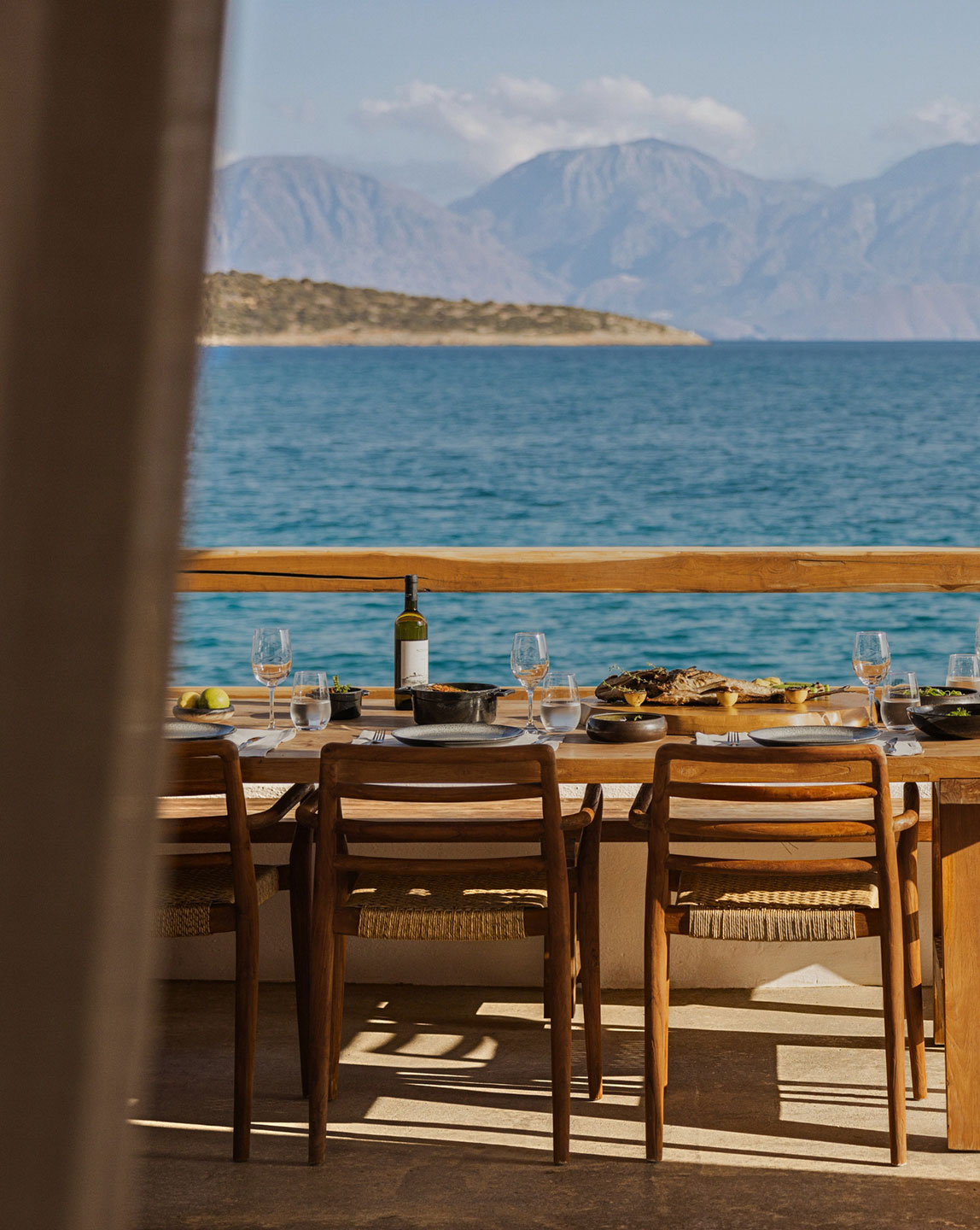 Minos Beach Art Hotel