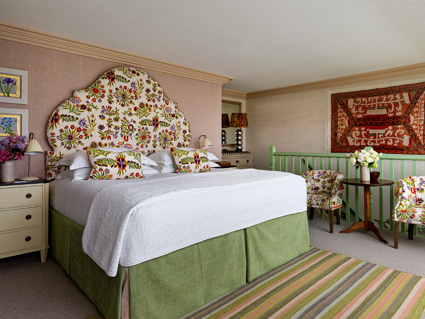 Covent Garden Two Bedroom Loft Suite R 03