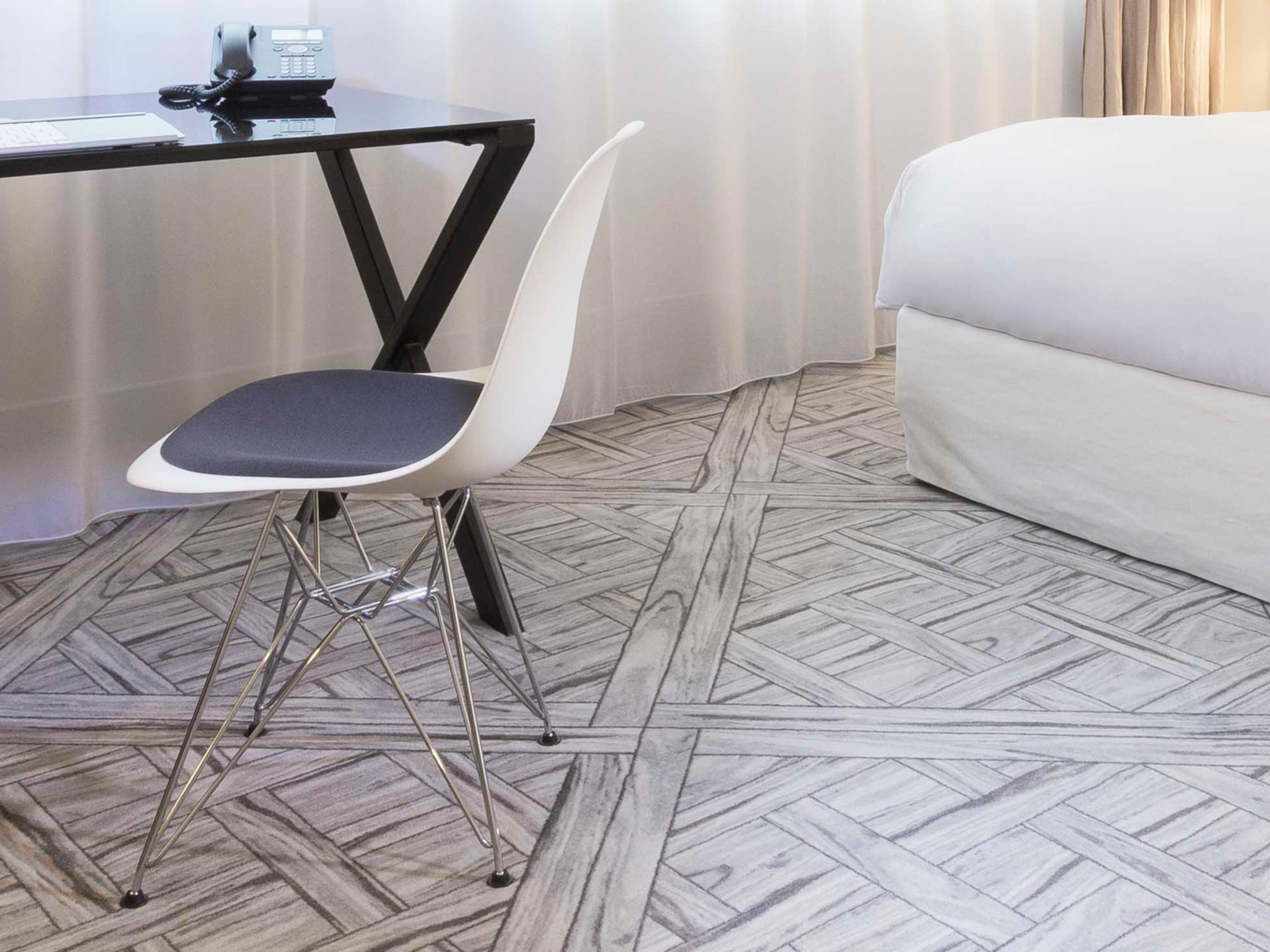 La Maison Champs Elysees Room in Paris