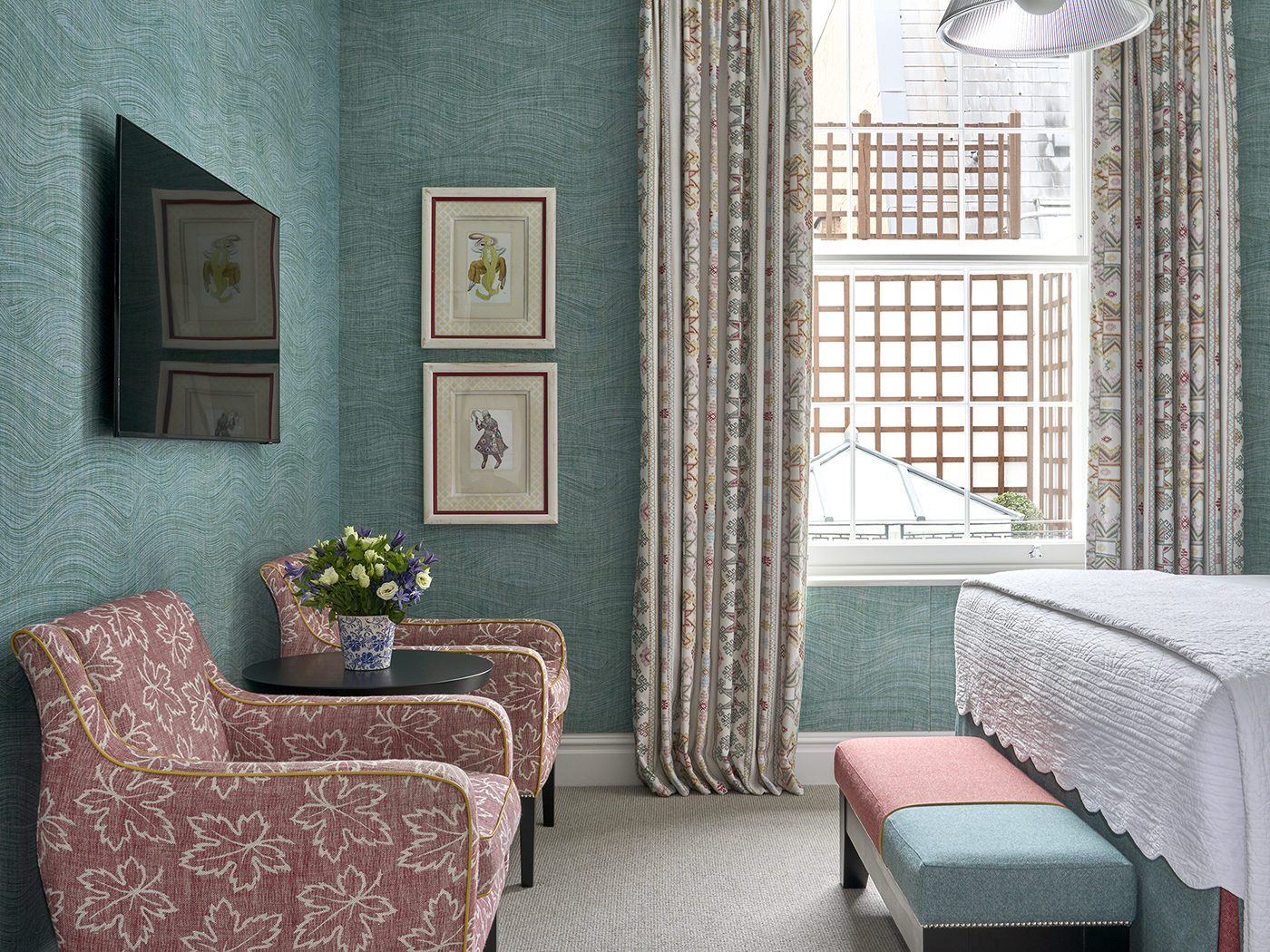 Dorset Square Accessible Deluxe Room V2 R 02