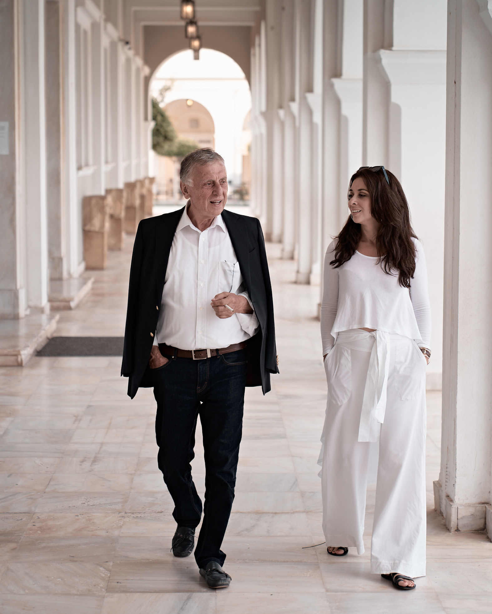 003 Olea Suite Hotel Christos Xenos Venia Xenou Walking