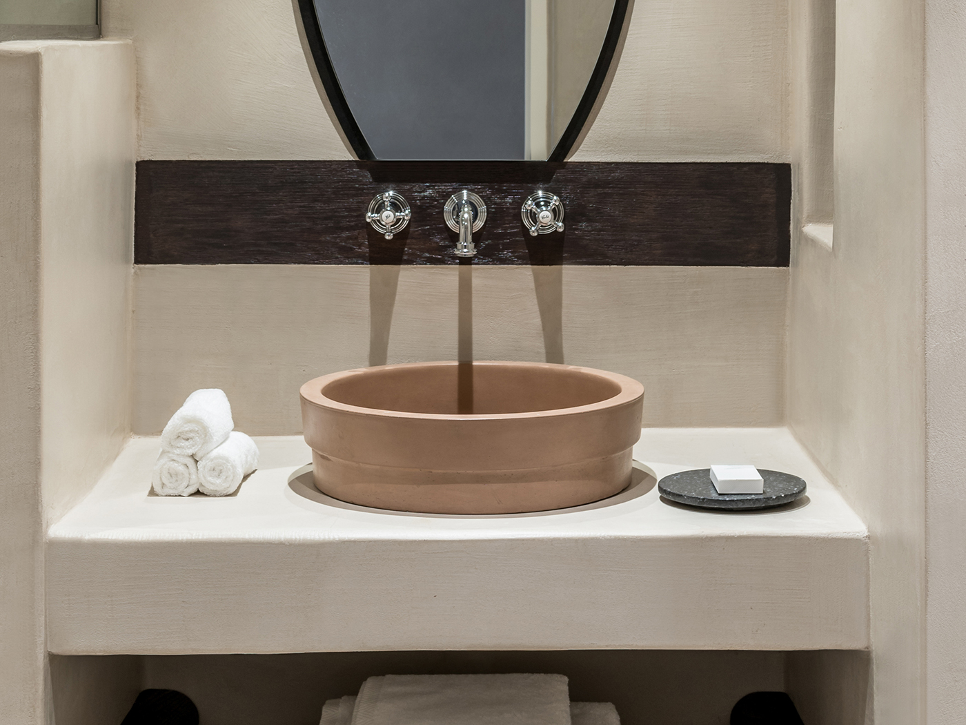 Istoria Verse Suite R 07