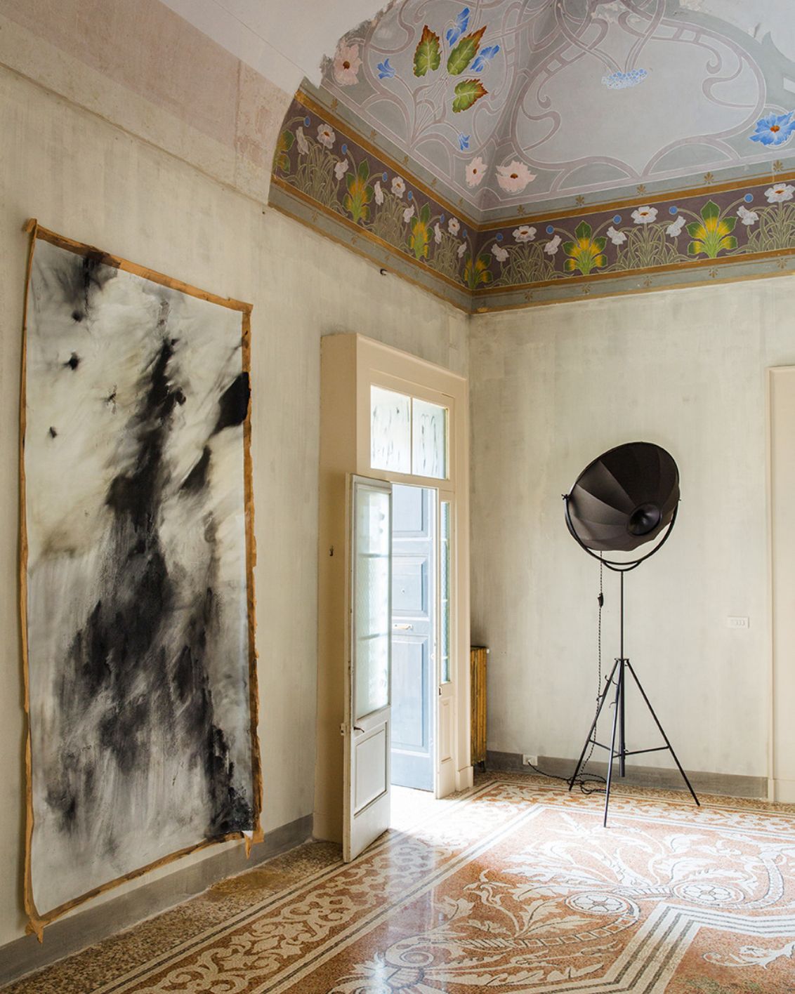 DH About Us Intro Slider 04