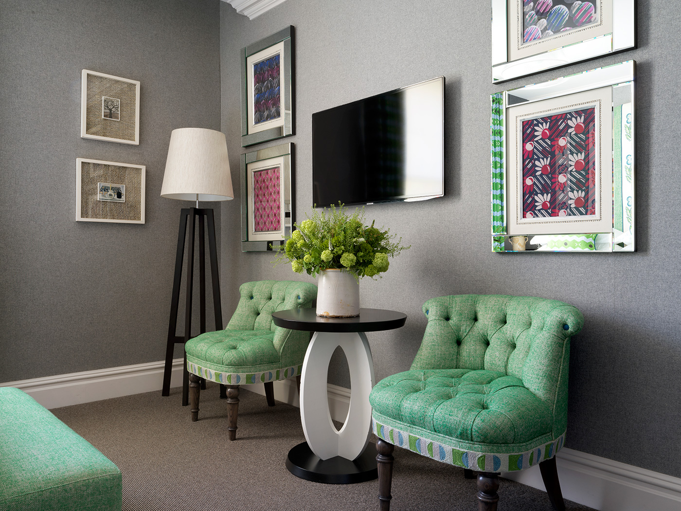 Dorset Square Deluxe Room R 02