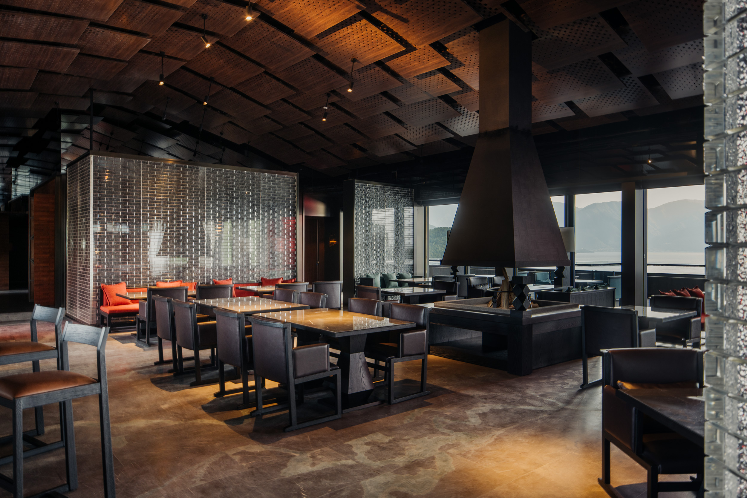 G 28 The Arcadia Place China