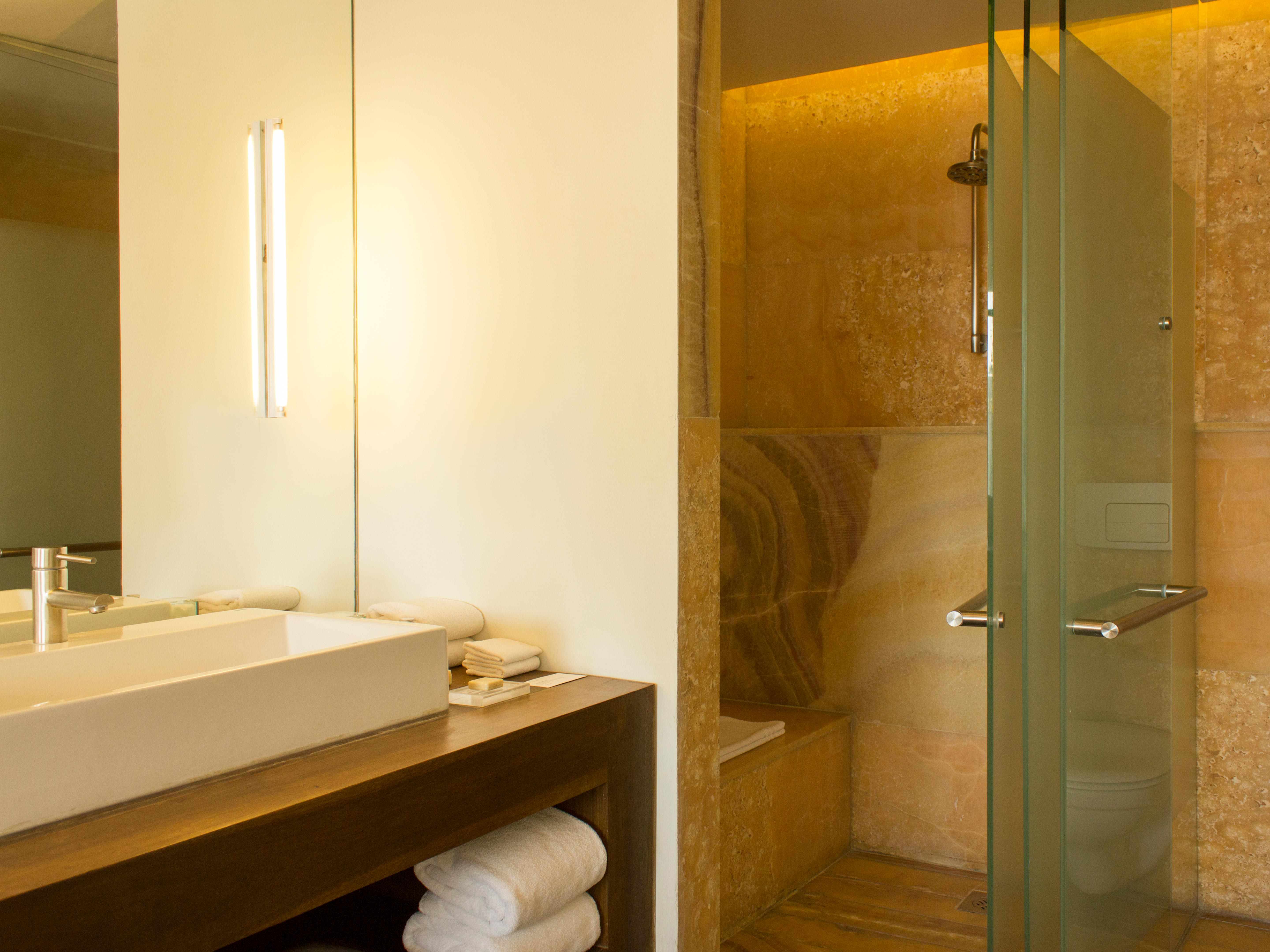 Double Balcony, La Purificadora