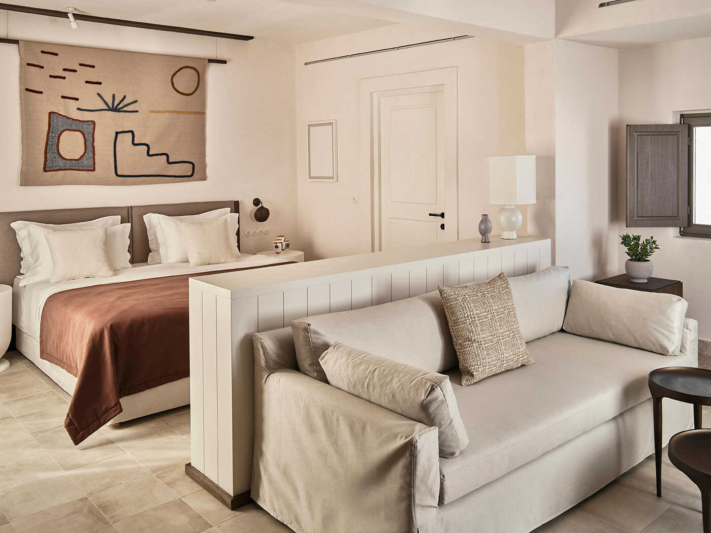 Parilio Sun Suite V2 R 01