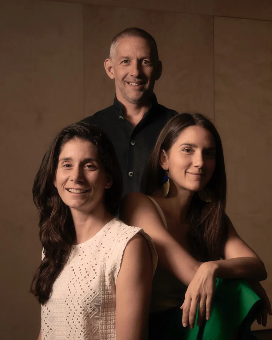 000 Sgoumpopoulos Family Thumb Square