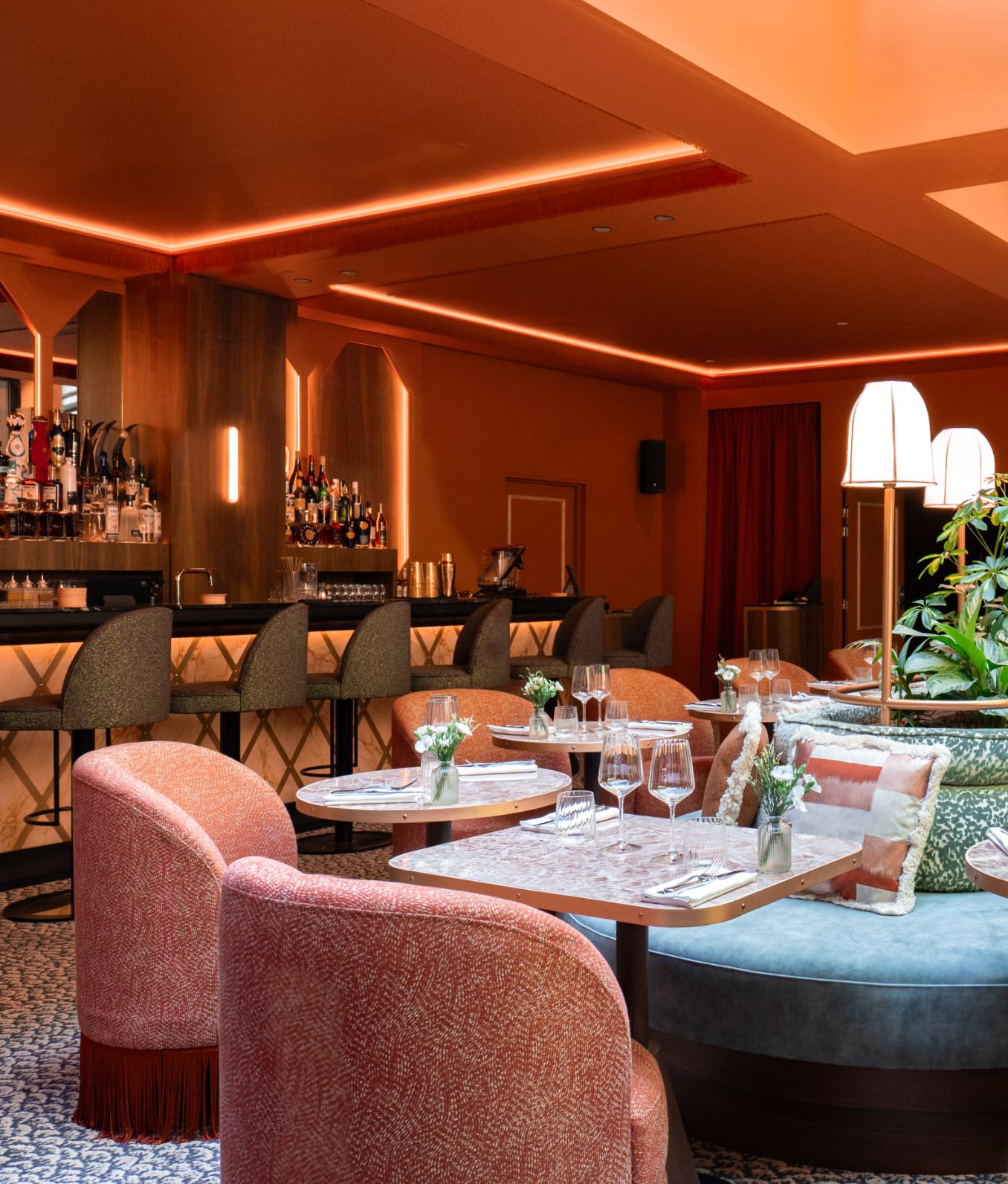 La Maison Champs Elysees Theme Box 01 Food And Drink 1