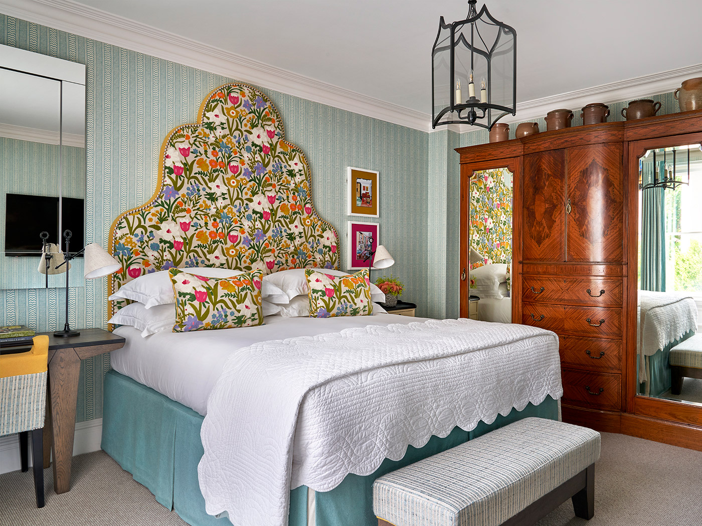 Number Sixteen Deluxe Garden Room R 06