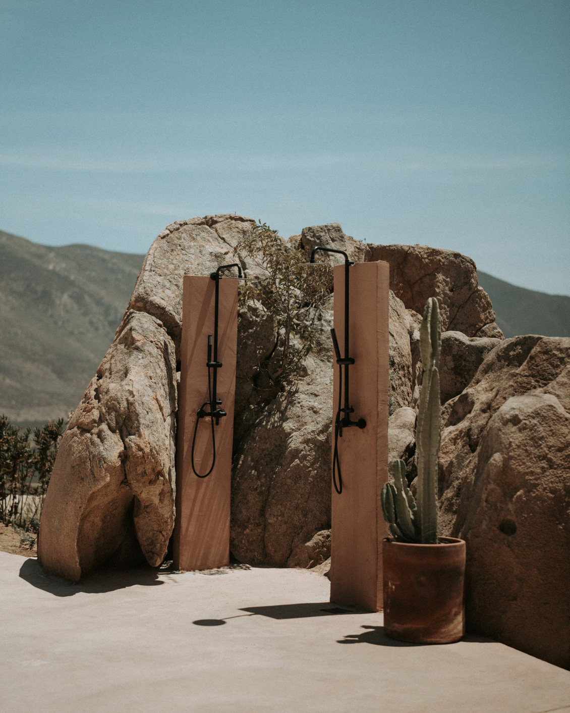 04 Romantic Getaways