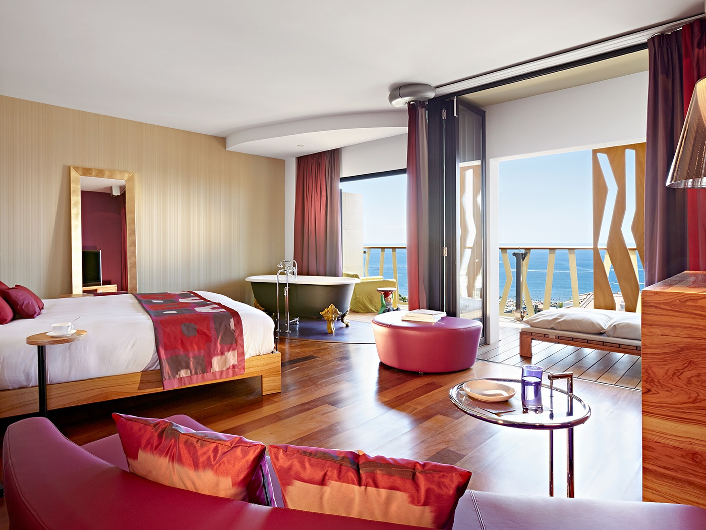 Bohemia Suites Spa Corner Junior Suite R 01