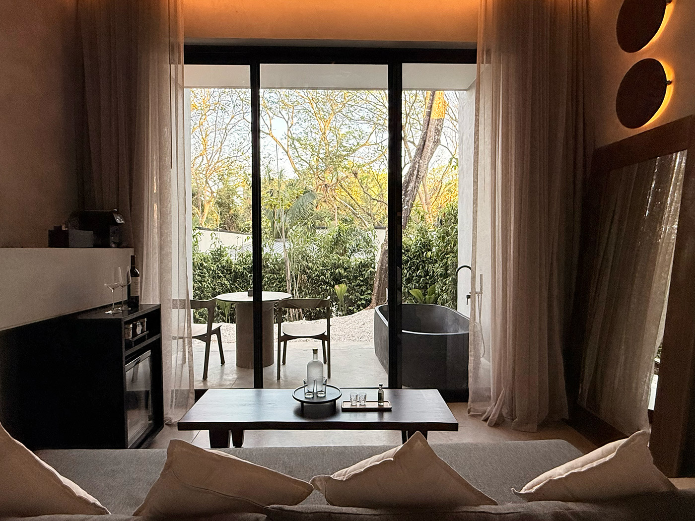 Esh Hotel Spa One Bedroom Villa Bathtub R 03