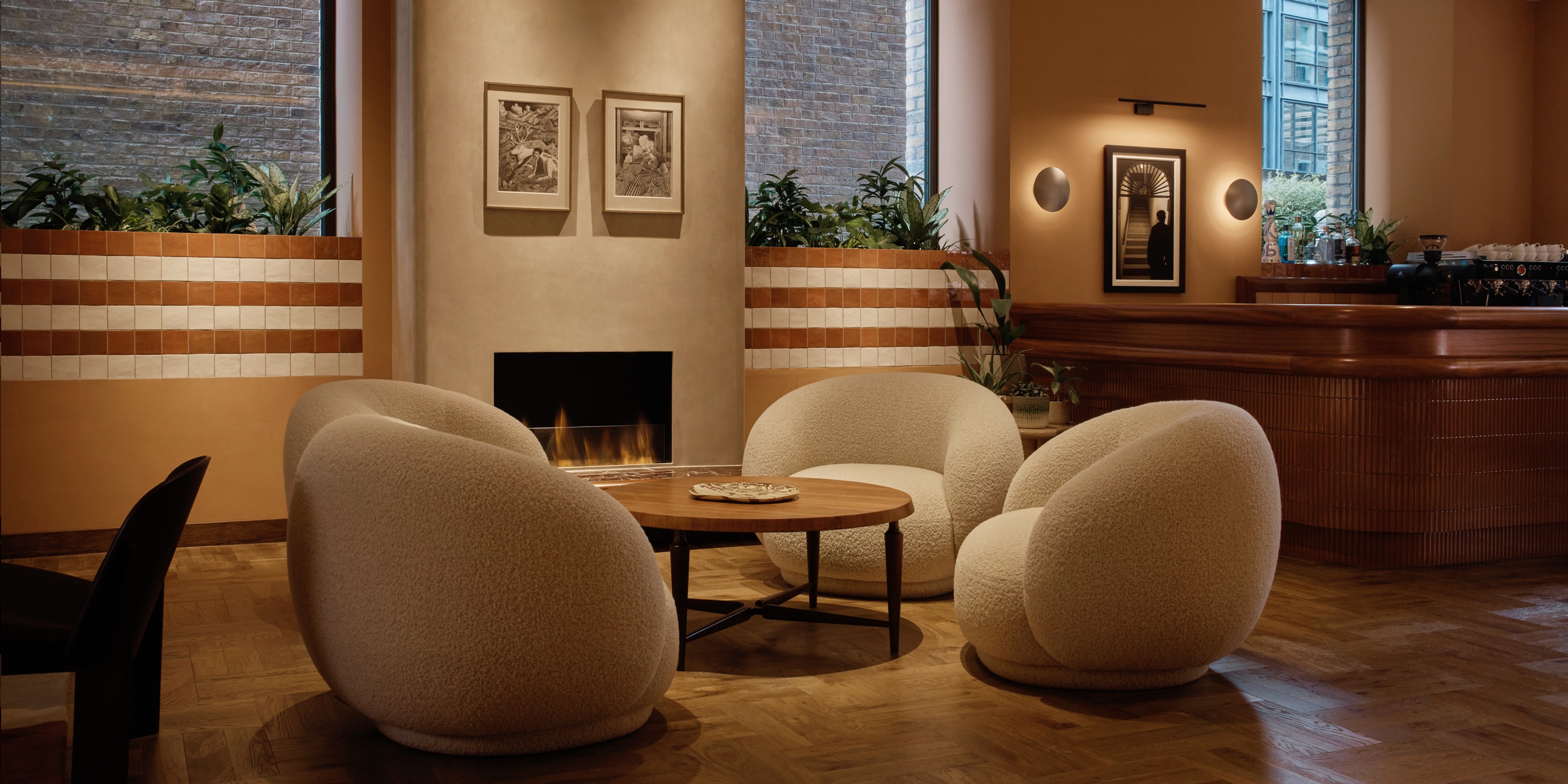 01 SP Sir Devonshire Square (1)