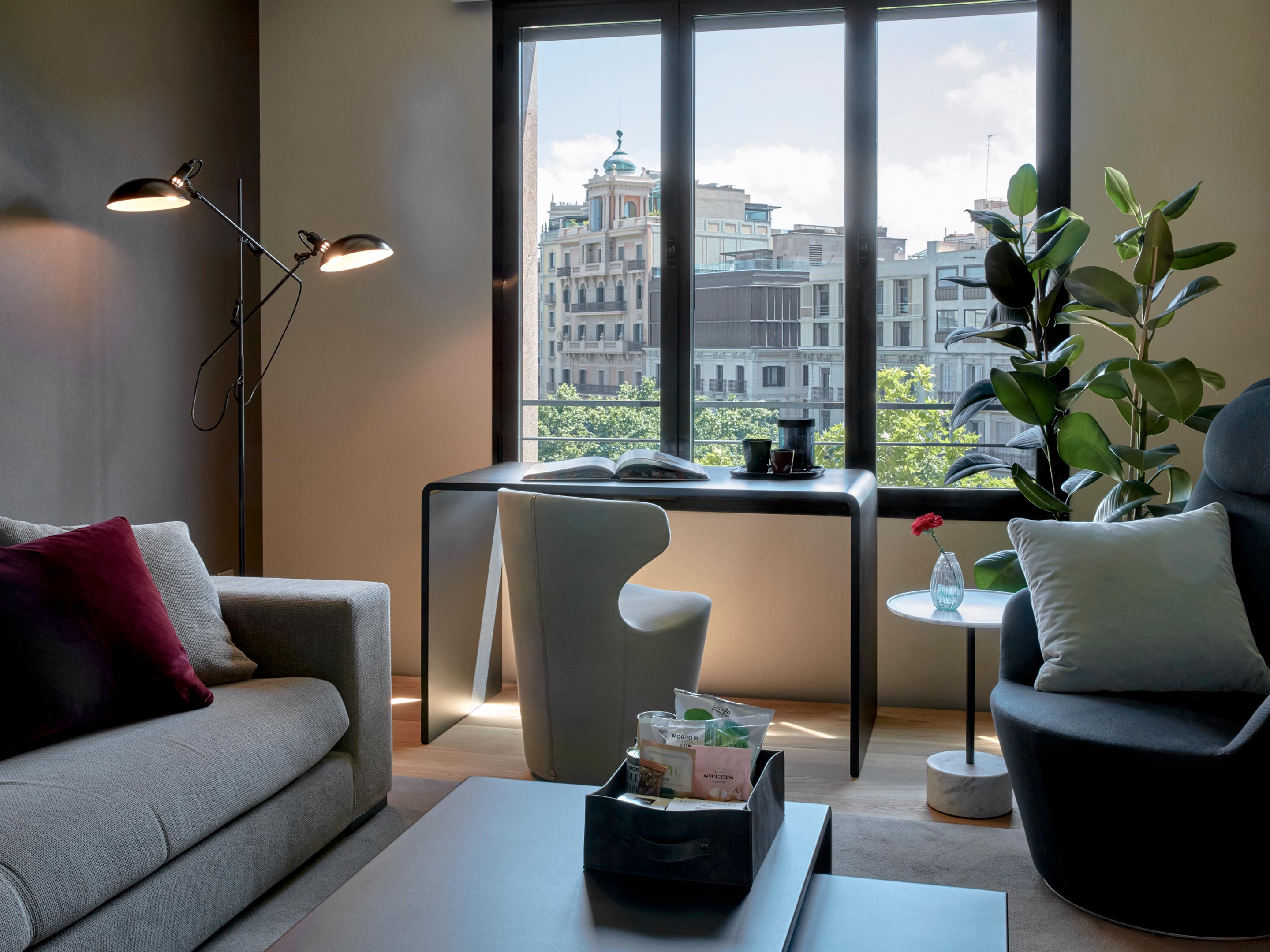 Sir Victor Hotel Dest View in Barcelona