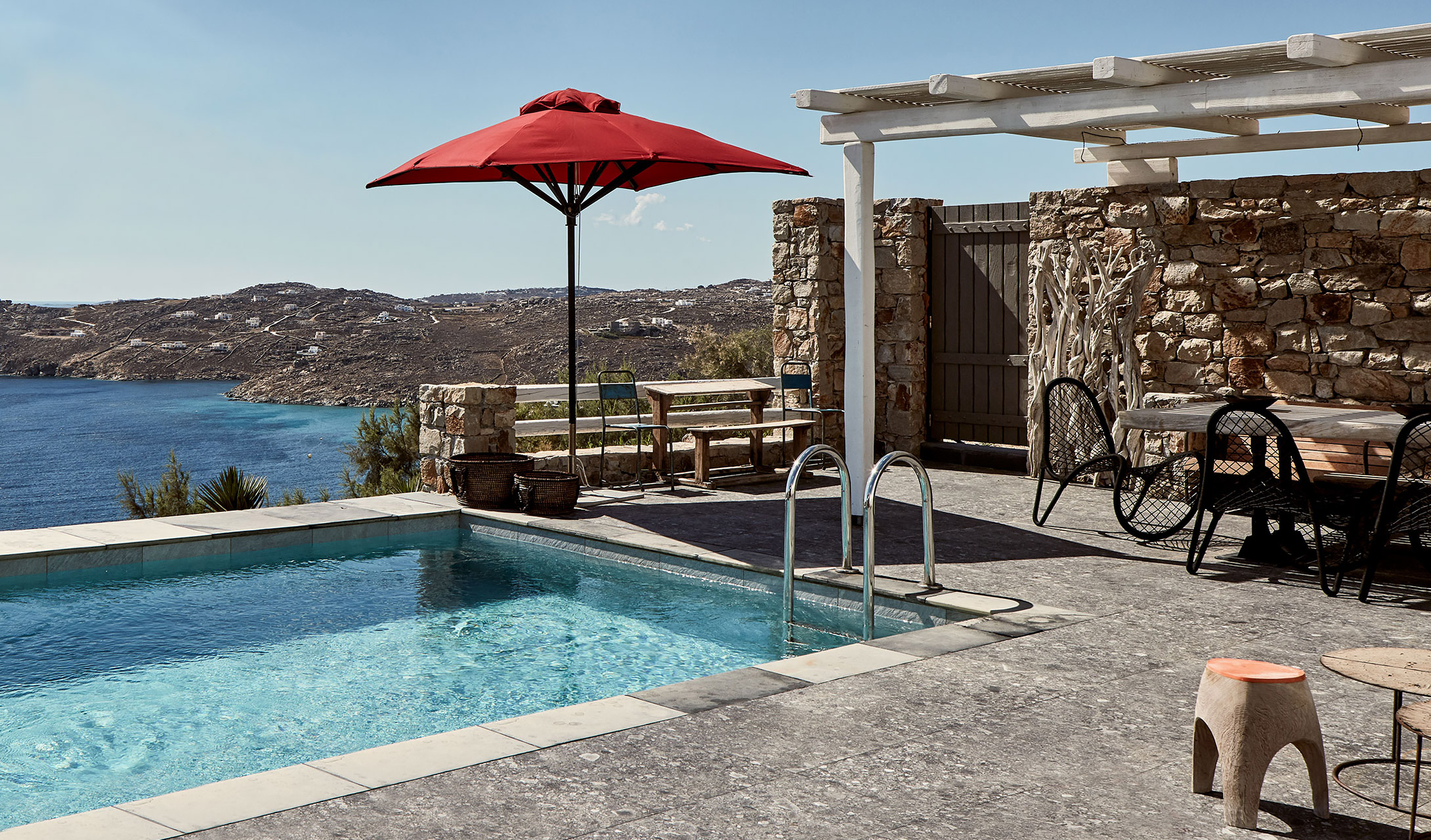 G 18 Myconian Avaton