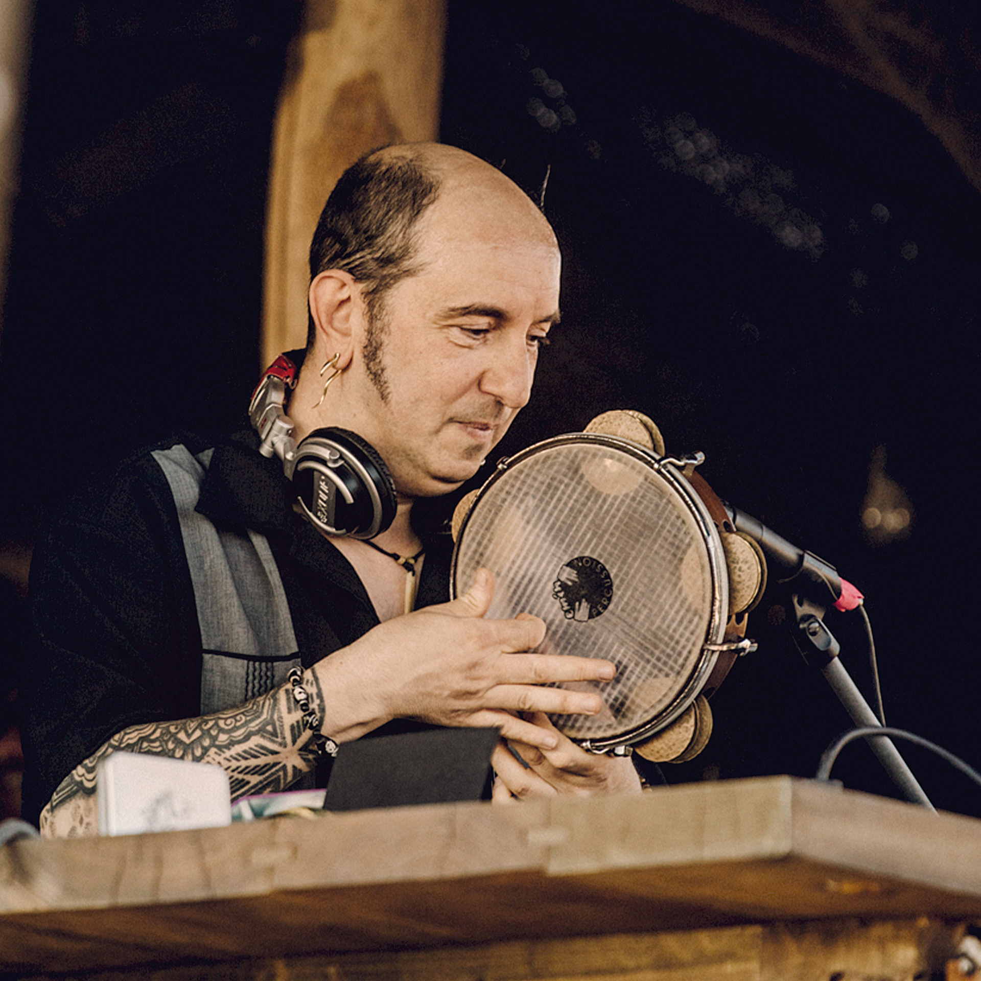 5D382ca5c65d4075442088c0 Residents Mercan Dede P 1080