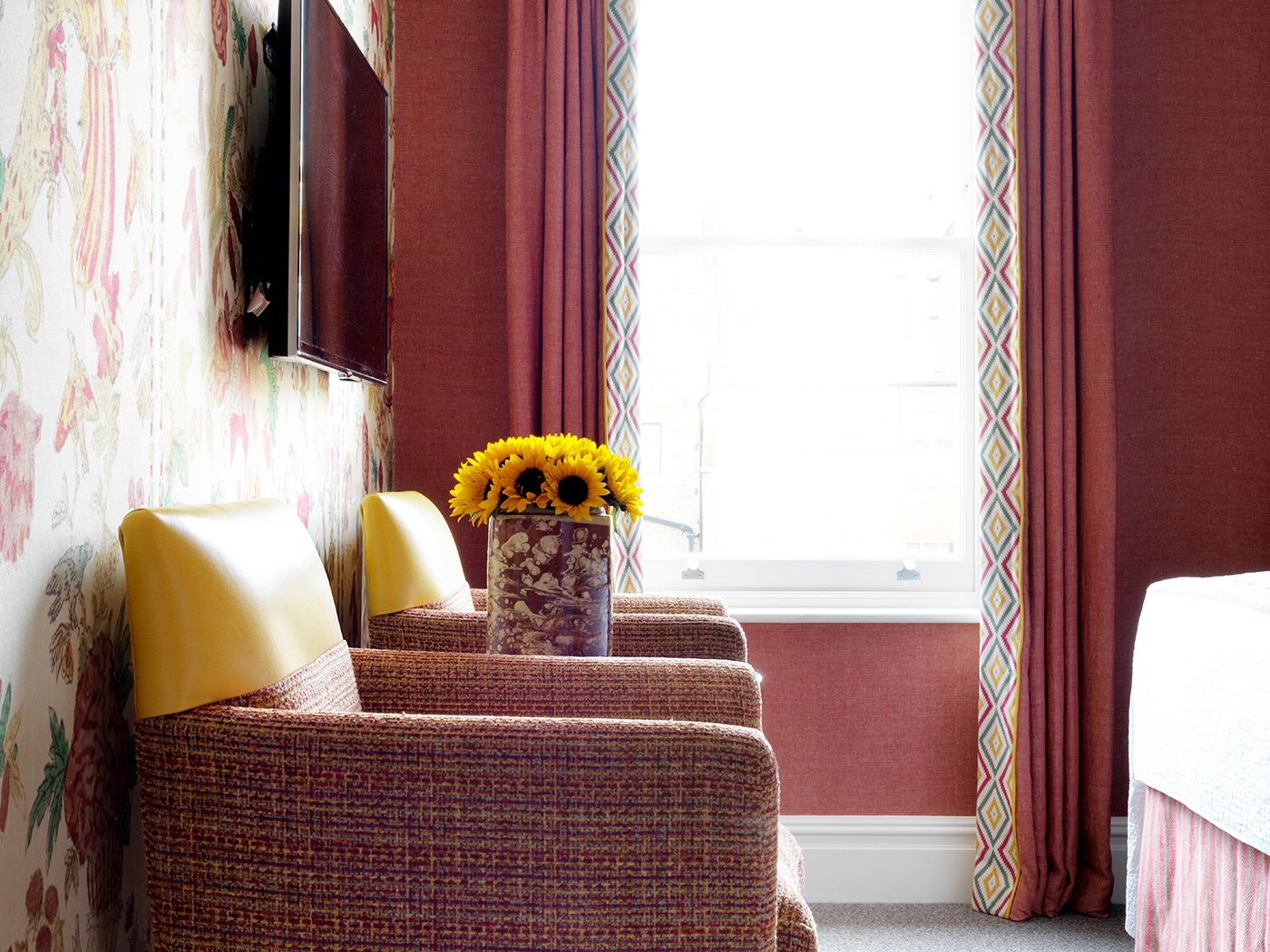 Knightsbridge Double Room R 02