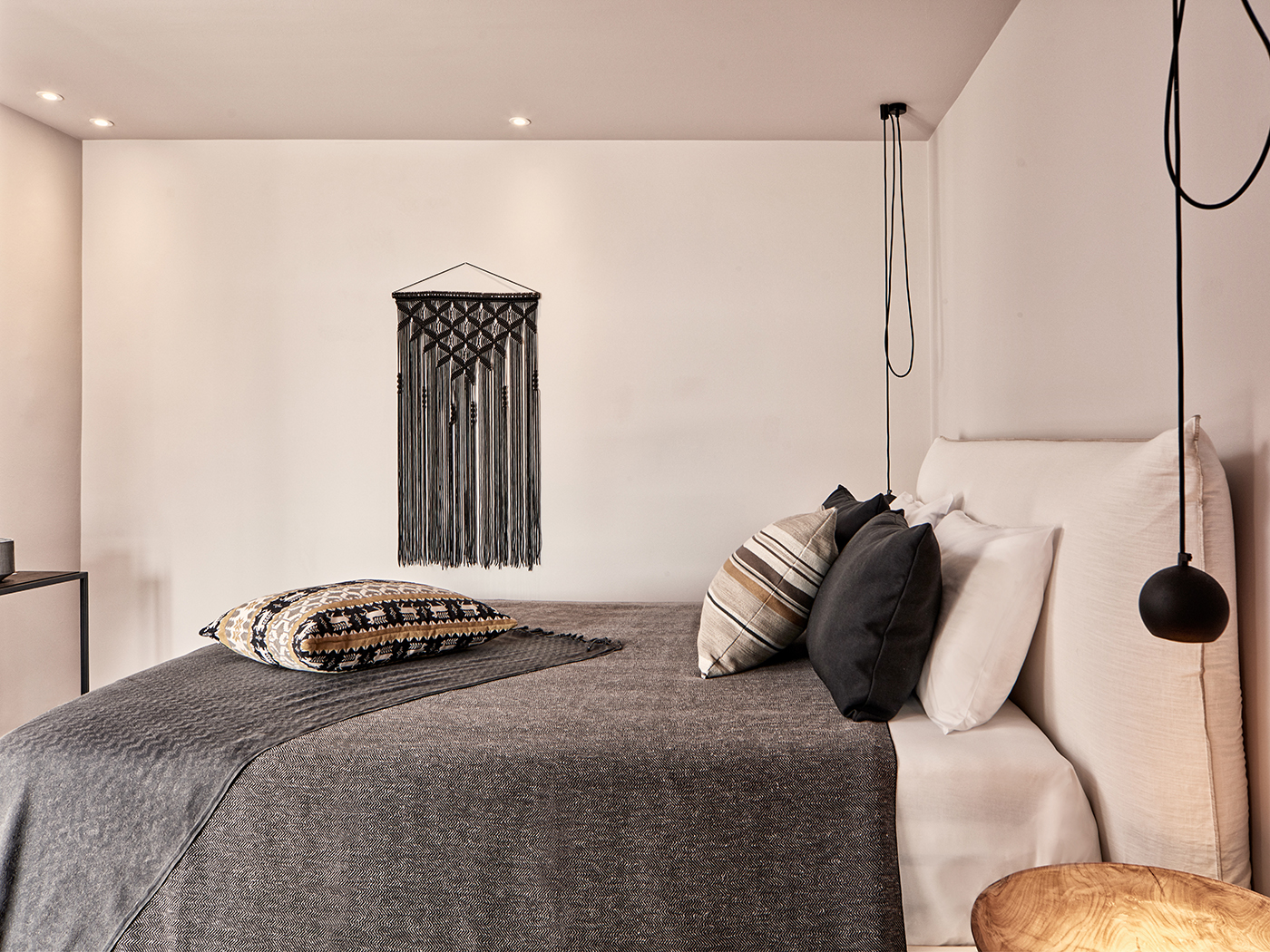 Minos Beach Seafront Bungalow V2 R 03